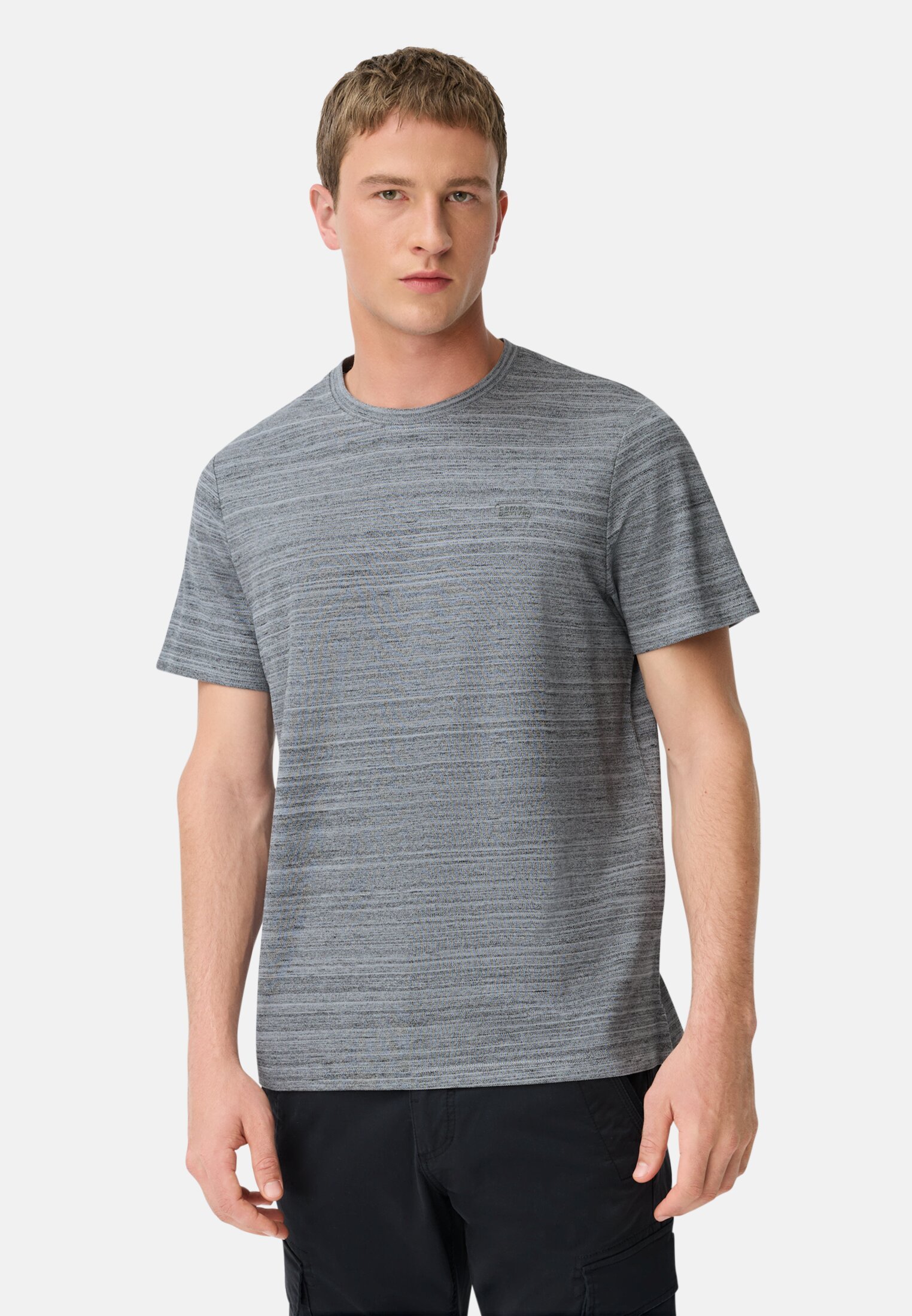 Men T-shirt with cooling performance Stone blue worn front