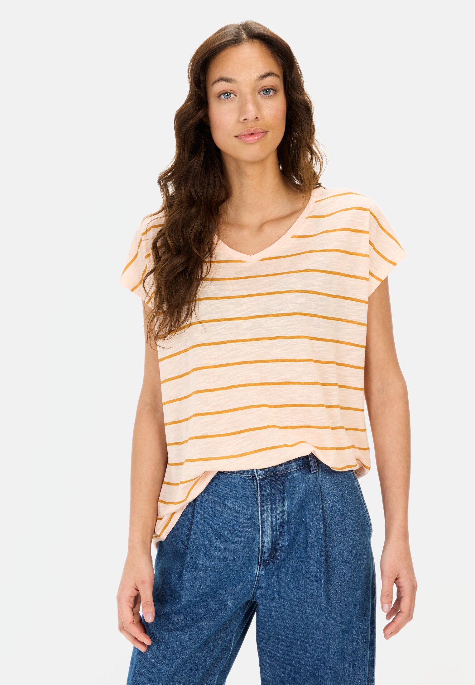 Women V-neck T-shirt with striped pattern Orange worn front