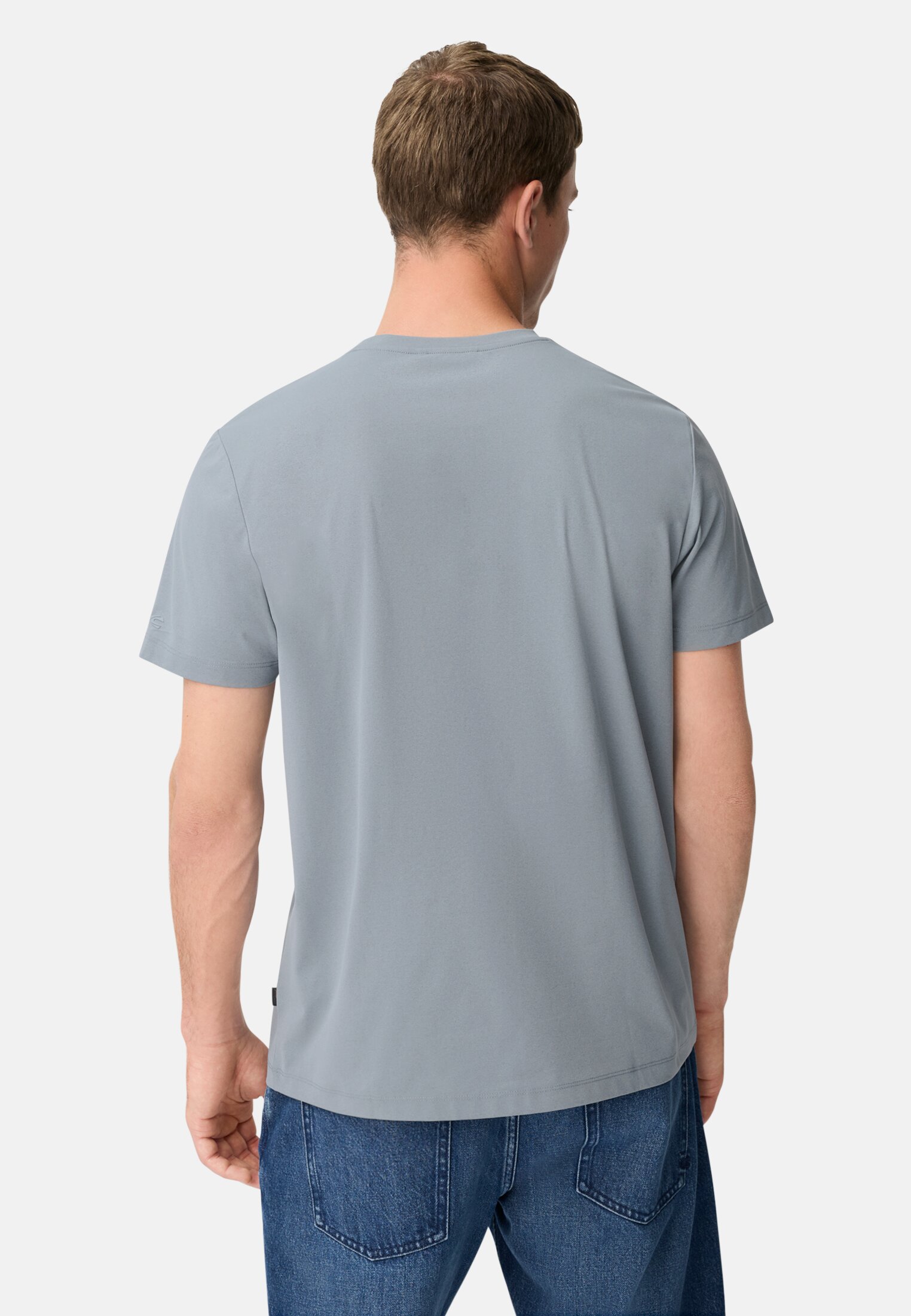 Herren T-Shirt mit Quick Dry Funktion Steinblau getragen hinten