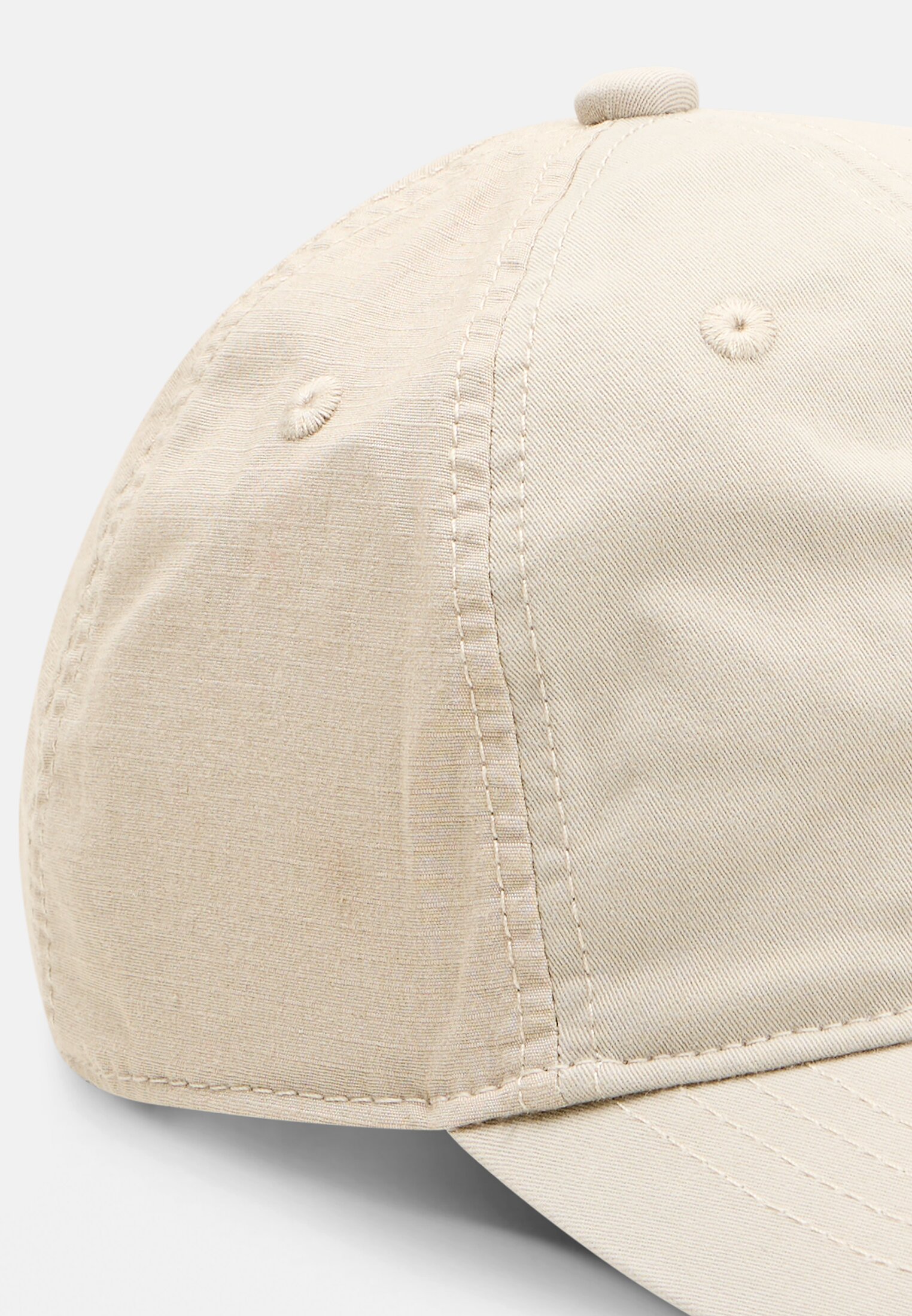 Herren Cap mit verstellbaren Details Beige vorne nah