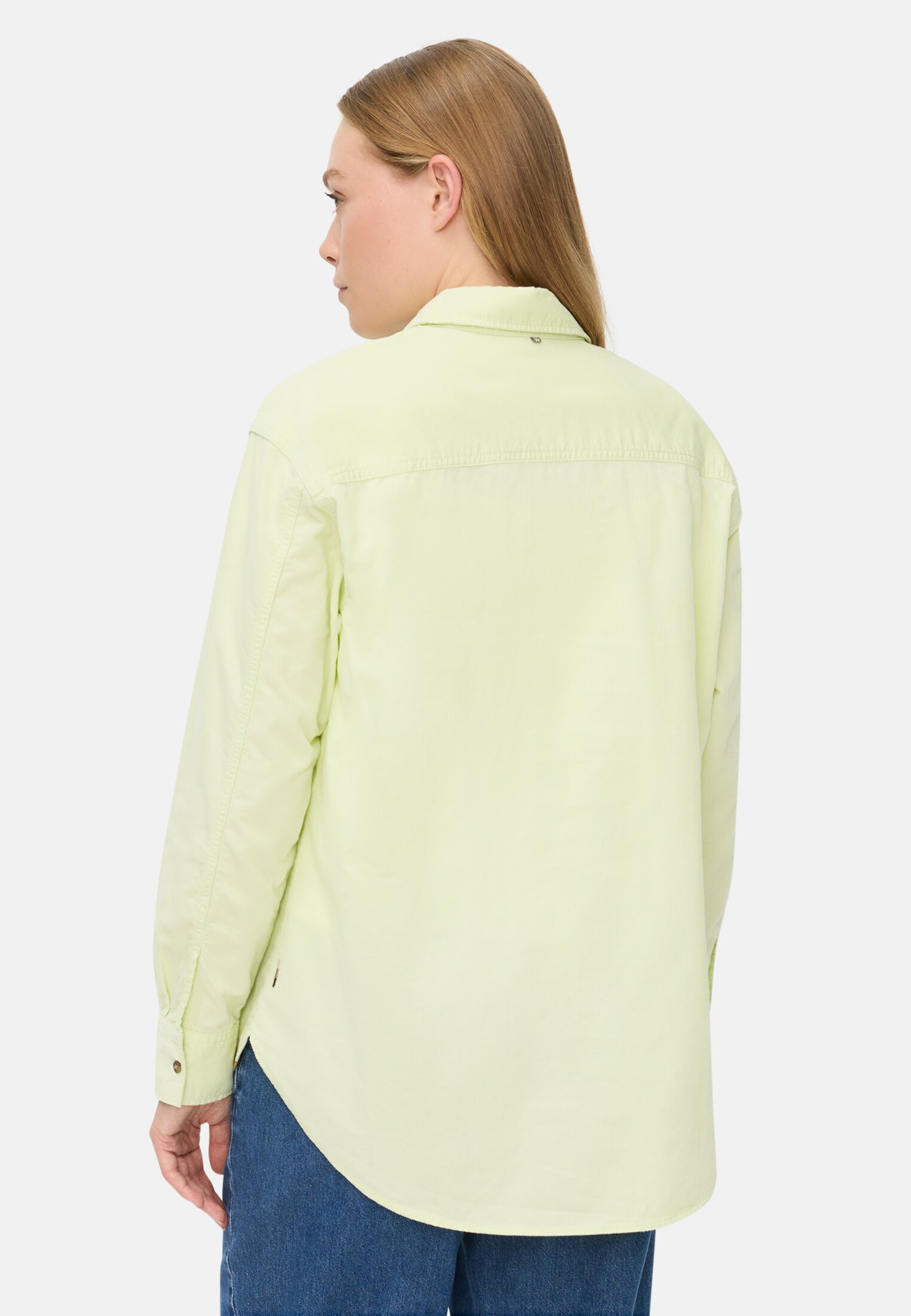 Damen Bluse mit Brusttasche Limettengrün getragen hinten