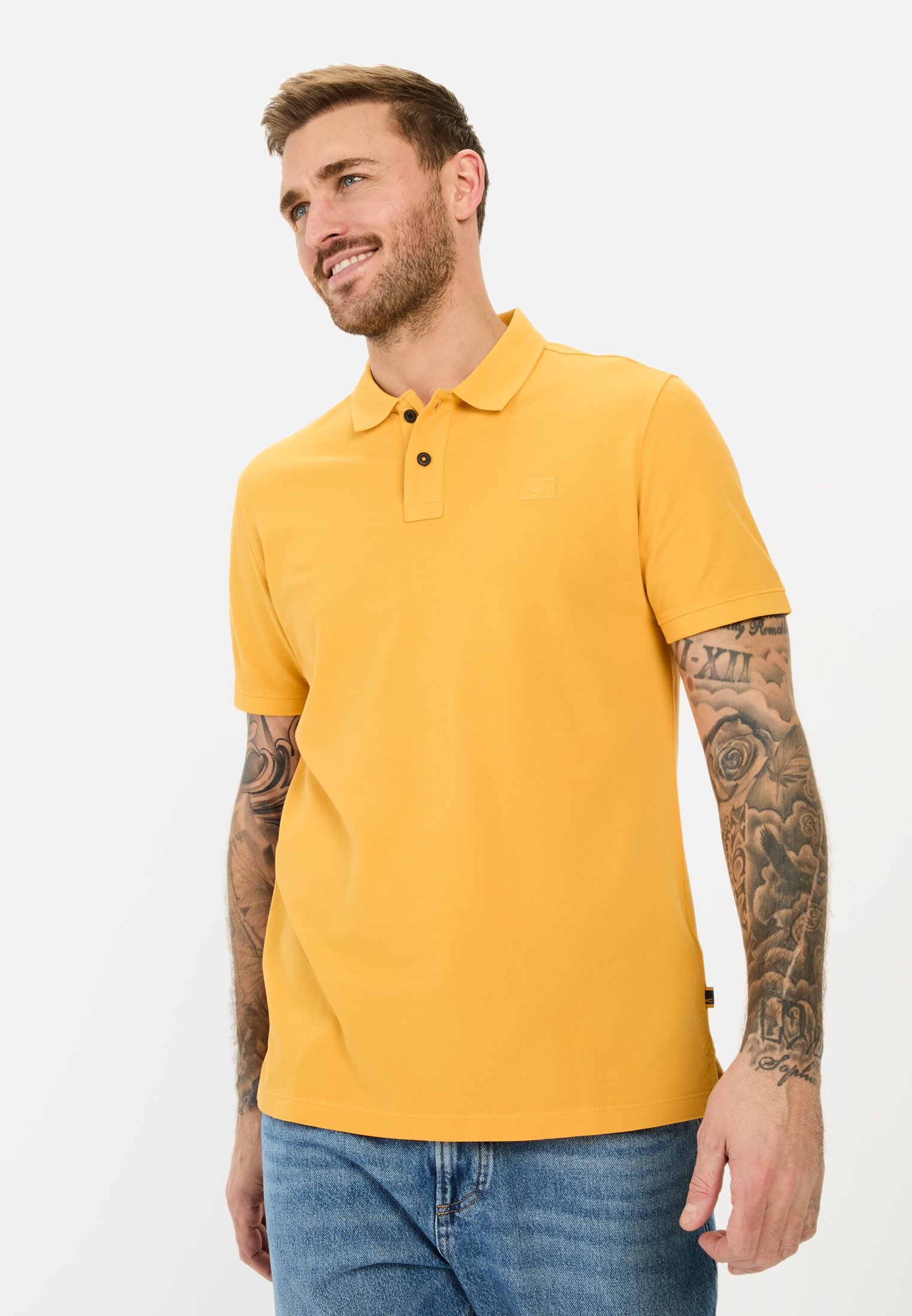 Herren Kurzarm Poloshirt aus Baumwolle Orange getragen vorn