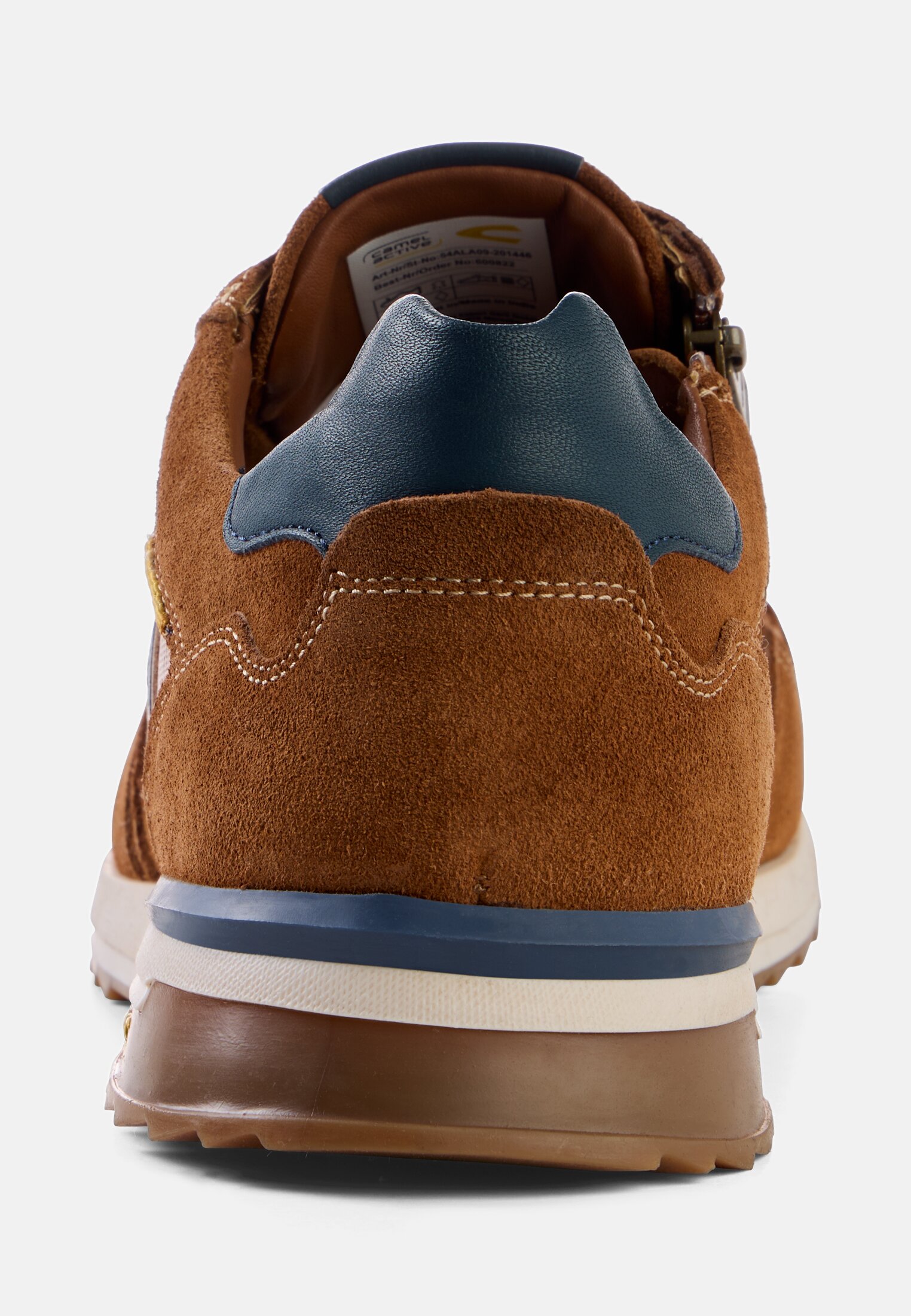 Herren Sneaker mit Innenreißverschluss vorne nah