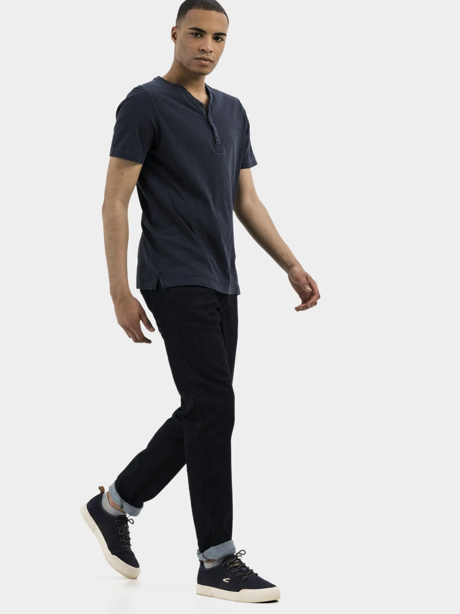 Slim Fit für Herren in Dunkelblau | 36/30 | camel active 