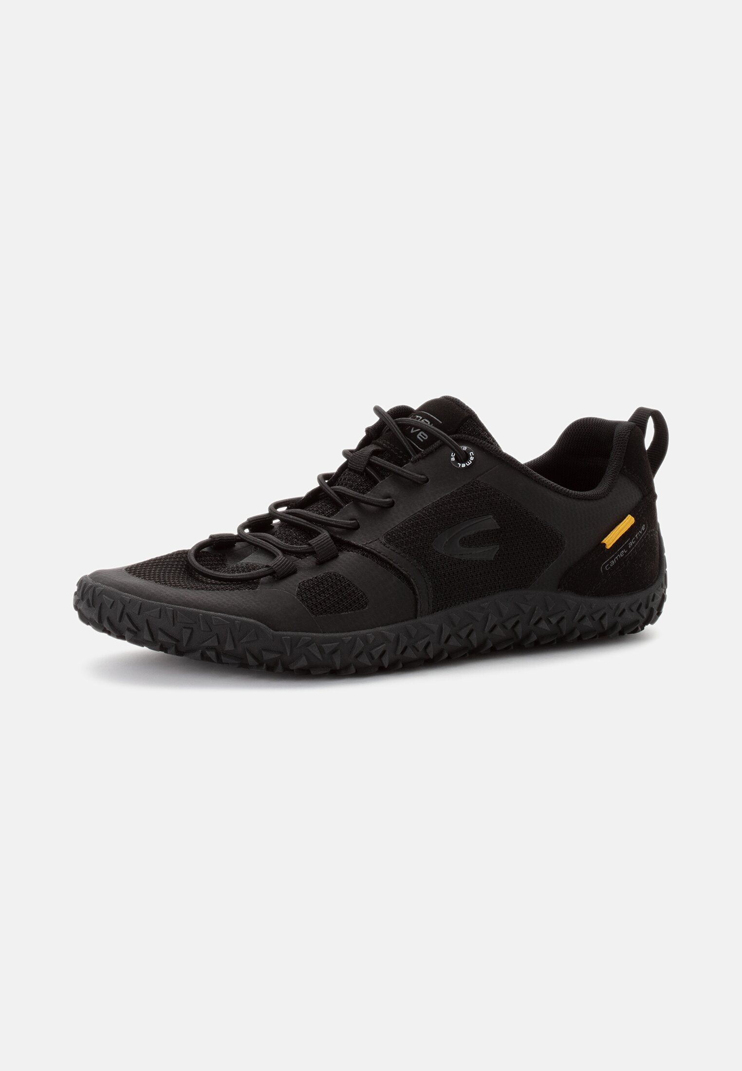 MI_54ILA10-0706-100_2G-00 Men Sneakers with a flexible sole Black frontal back