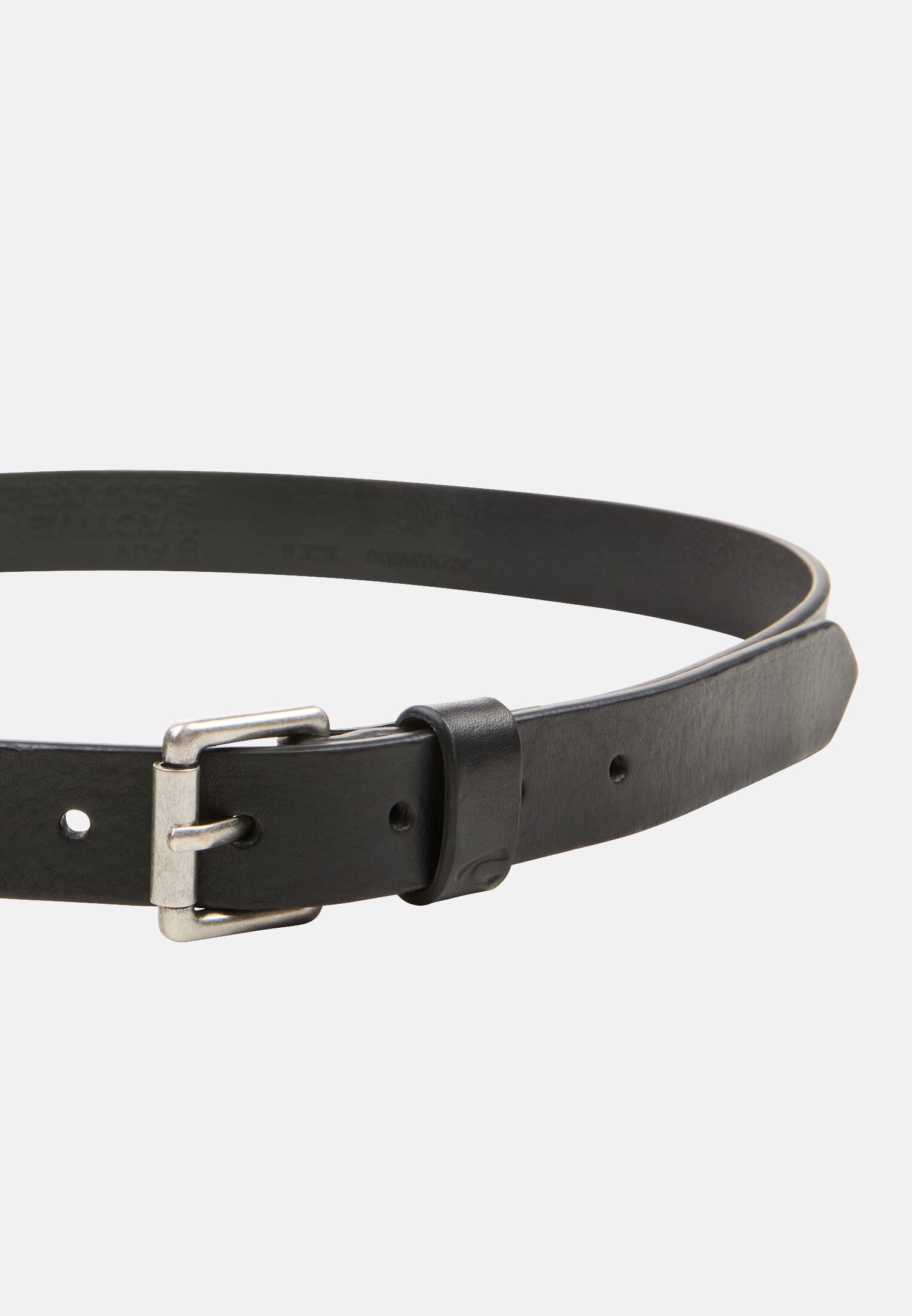 Women Leather belt with smooth surface Black close back