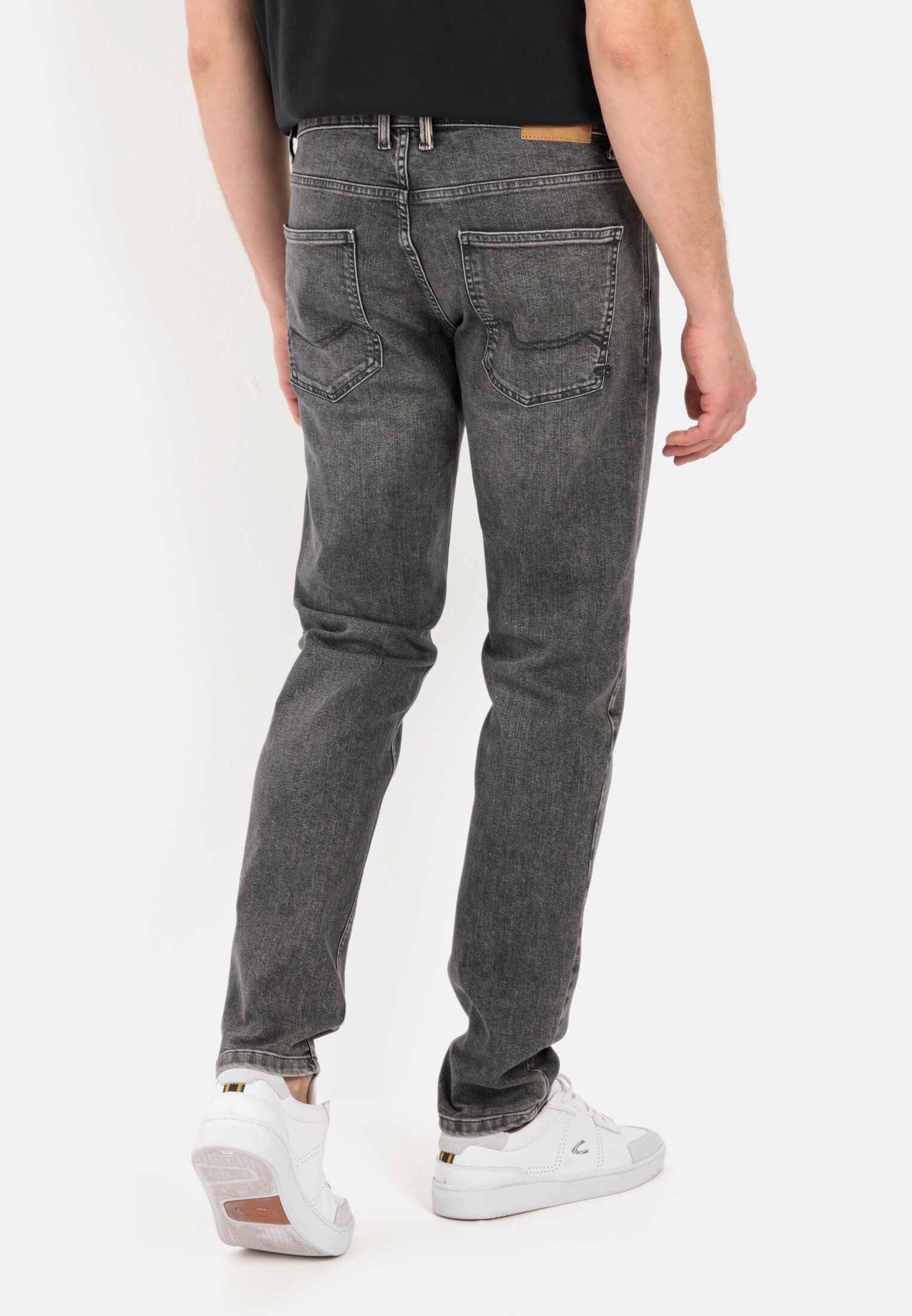 Men Slim Fit 5-Pocket Jeans Grey worn back