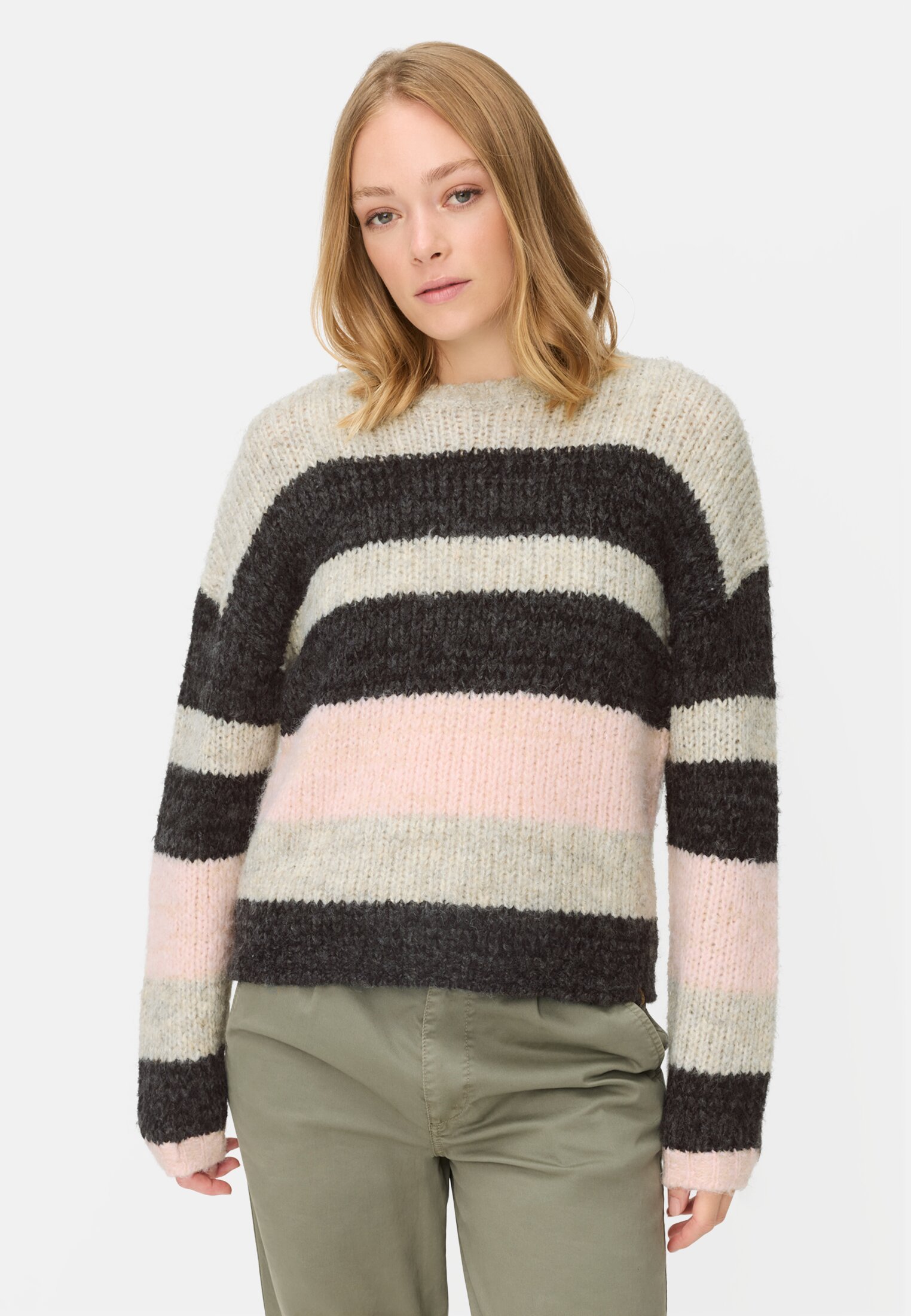 Women Soft sweater in boxy fit Caviar worn front