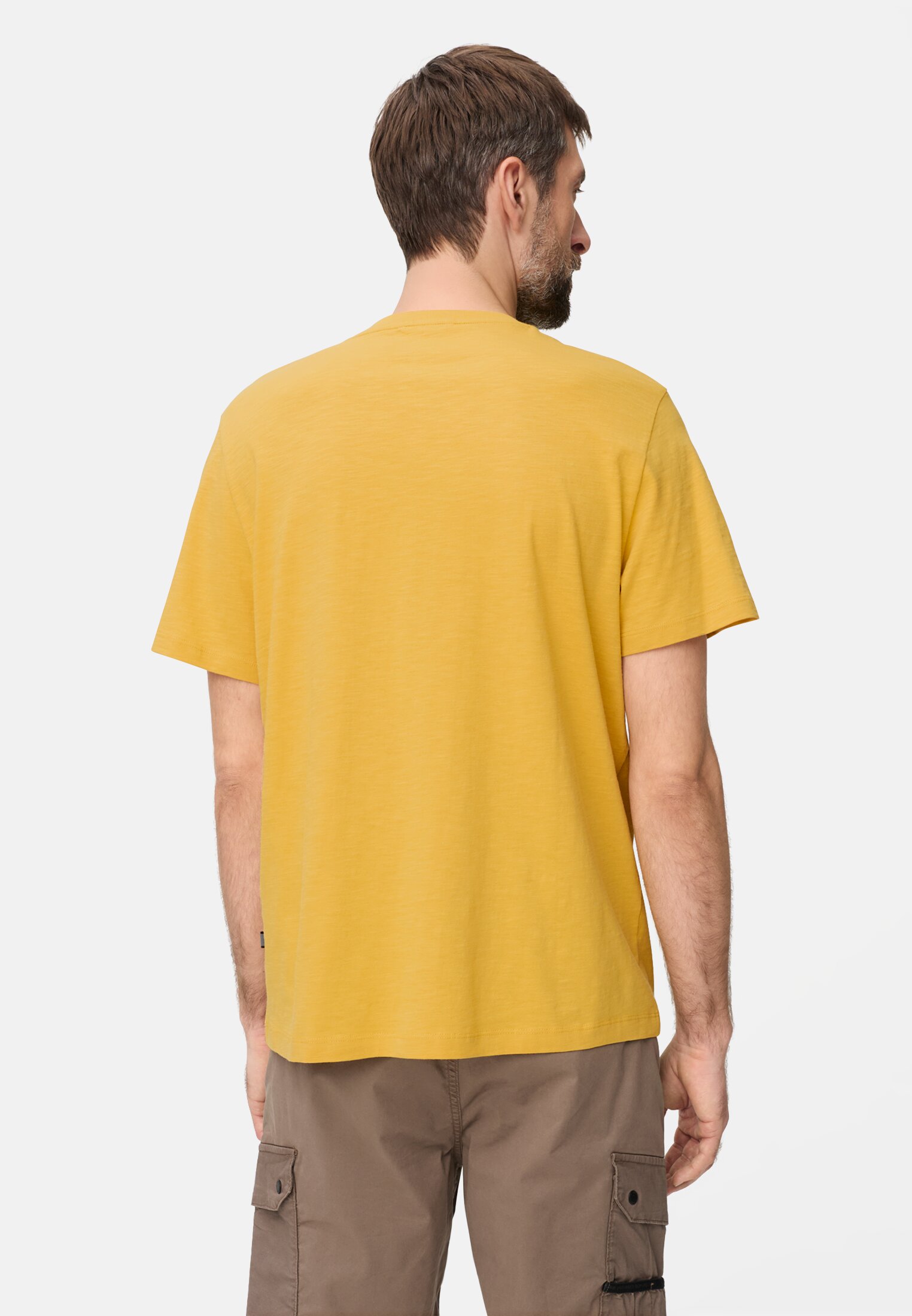 Men T-shirt made of pure cotton Sun Yellow worn back