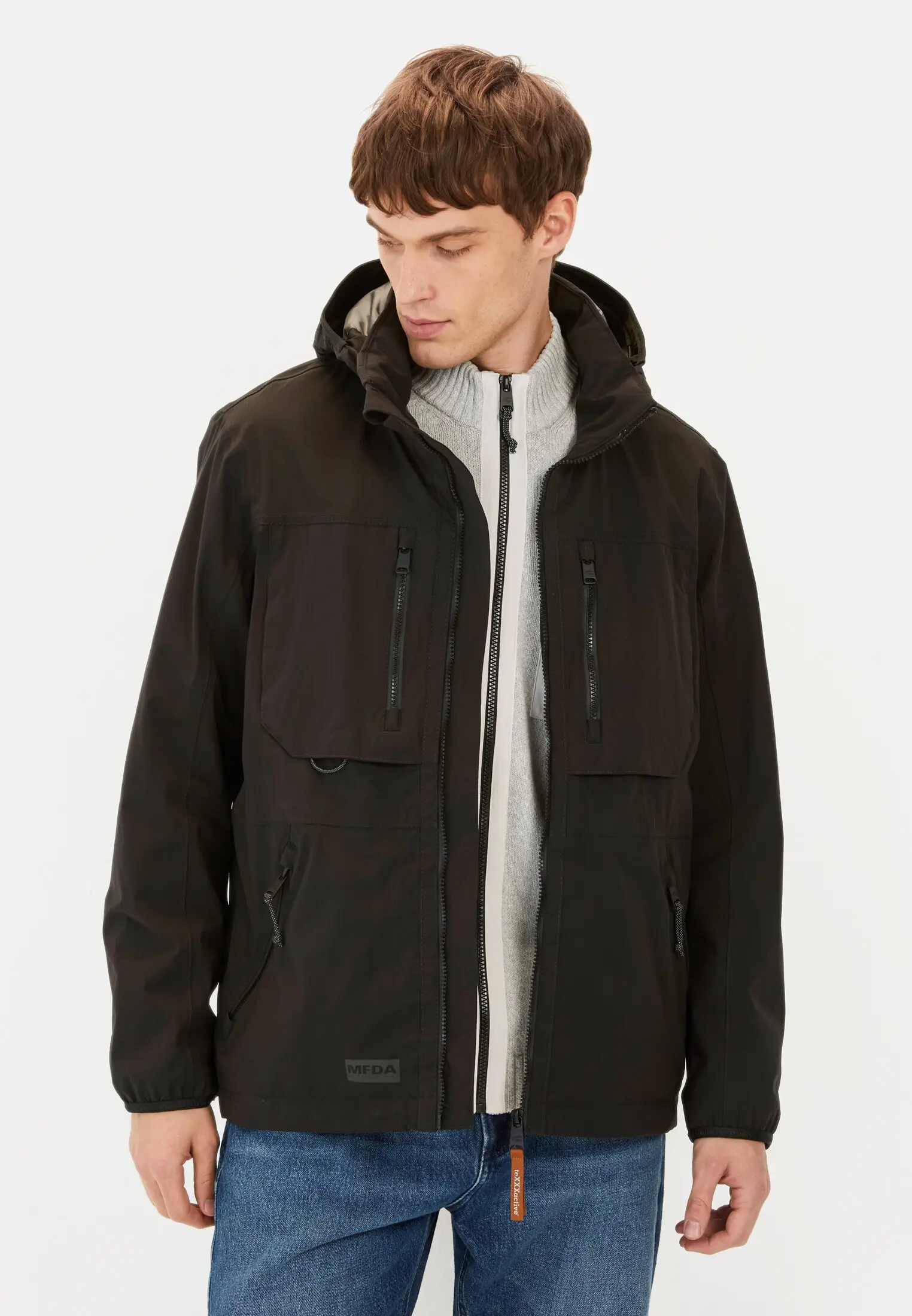 Men TeXXXactive® Windbreaker with removable hood Black worn front