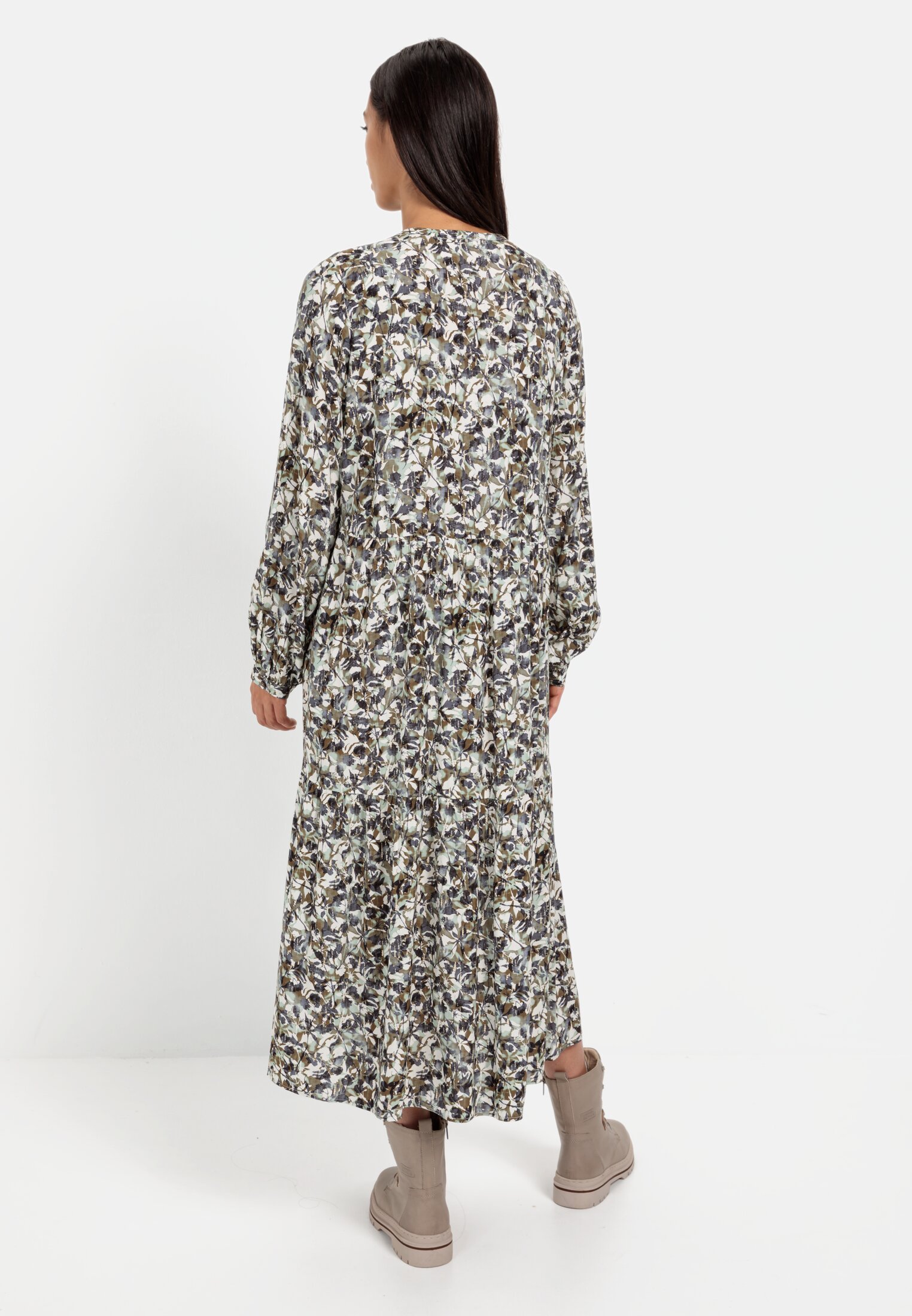 Women Slip-on dress with a longsleeve Eukalyptus worn back
