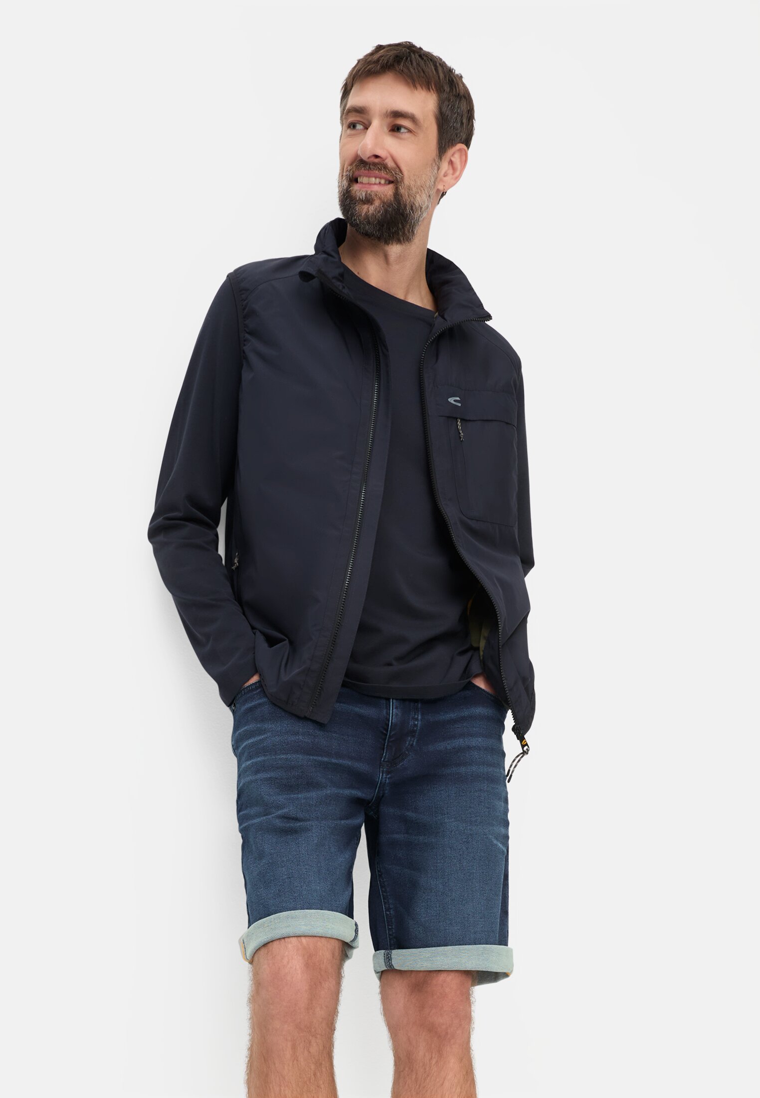 Men fleXXXactive® Jeans shorts made from cotton blend Dark Blue worn emotional