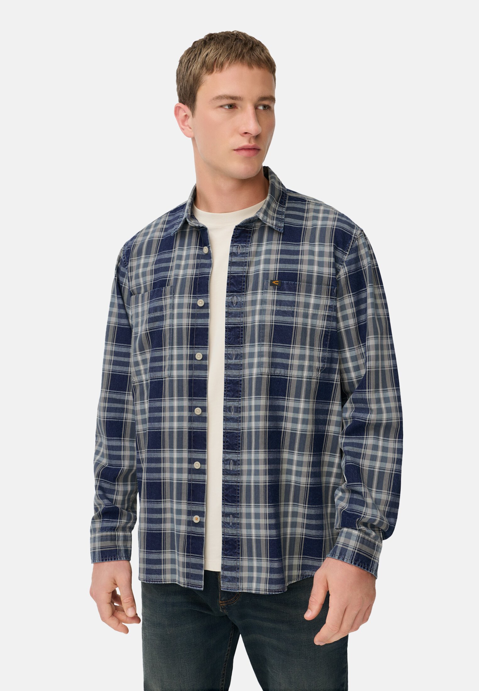 Men Long-sleeved shirt with chest pockets Stone blue worn front