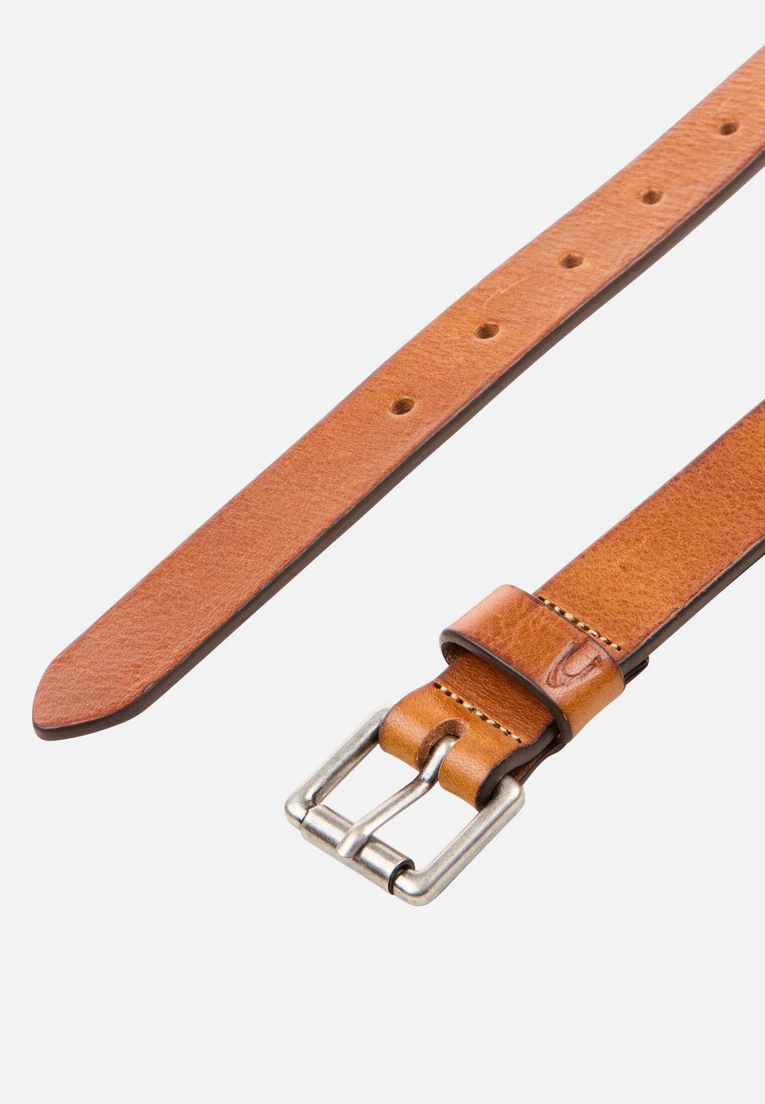 Women Leather belt with smooth surface Almond front close