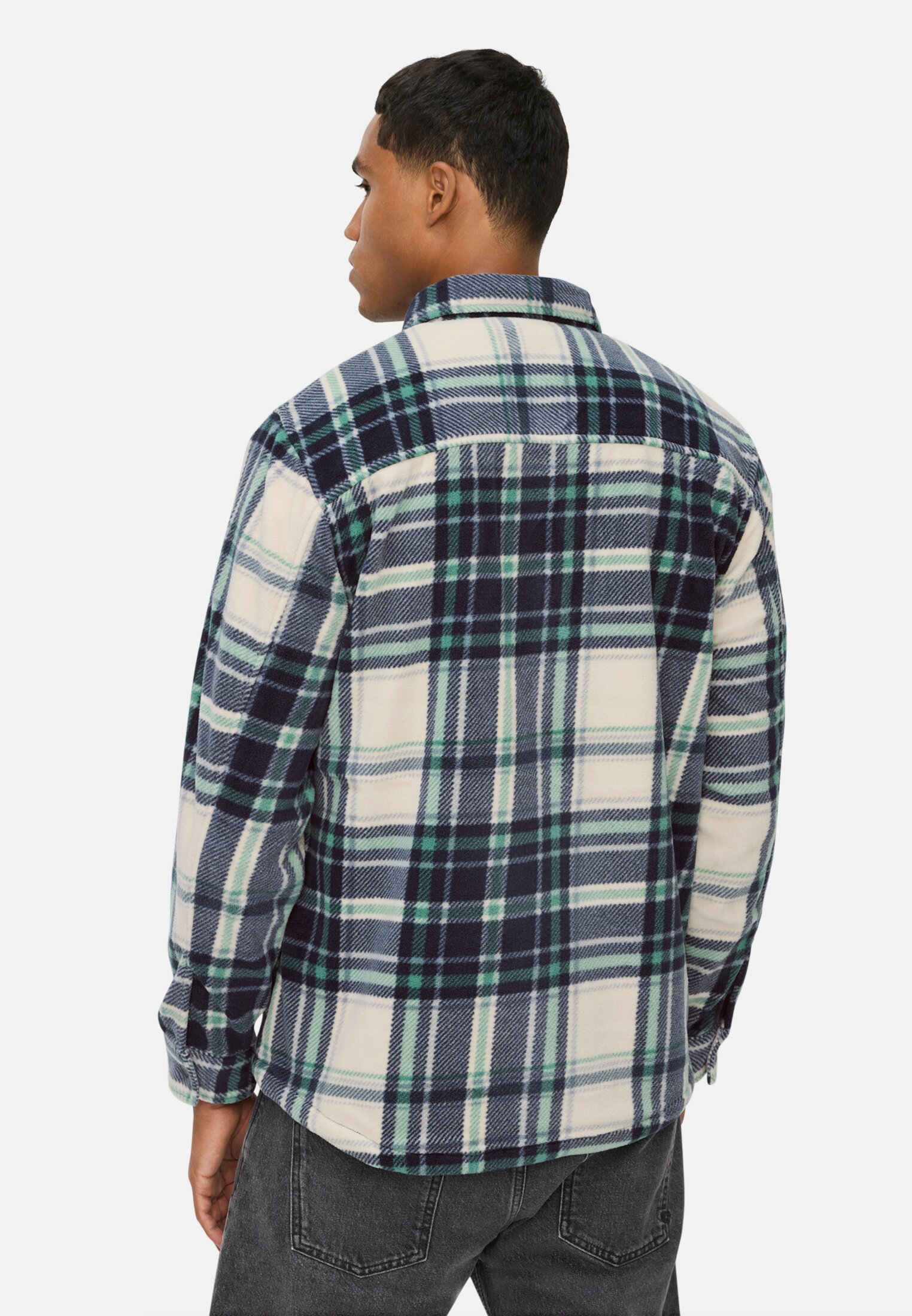 Men Overshirt with side pockets Fir green worn back