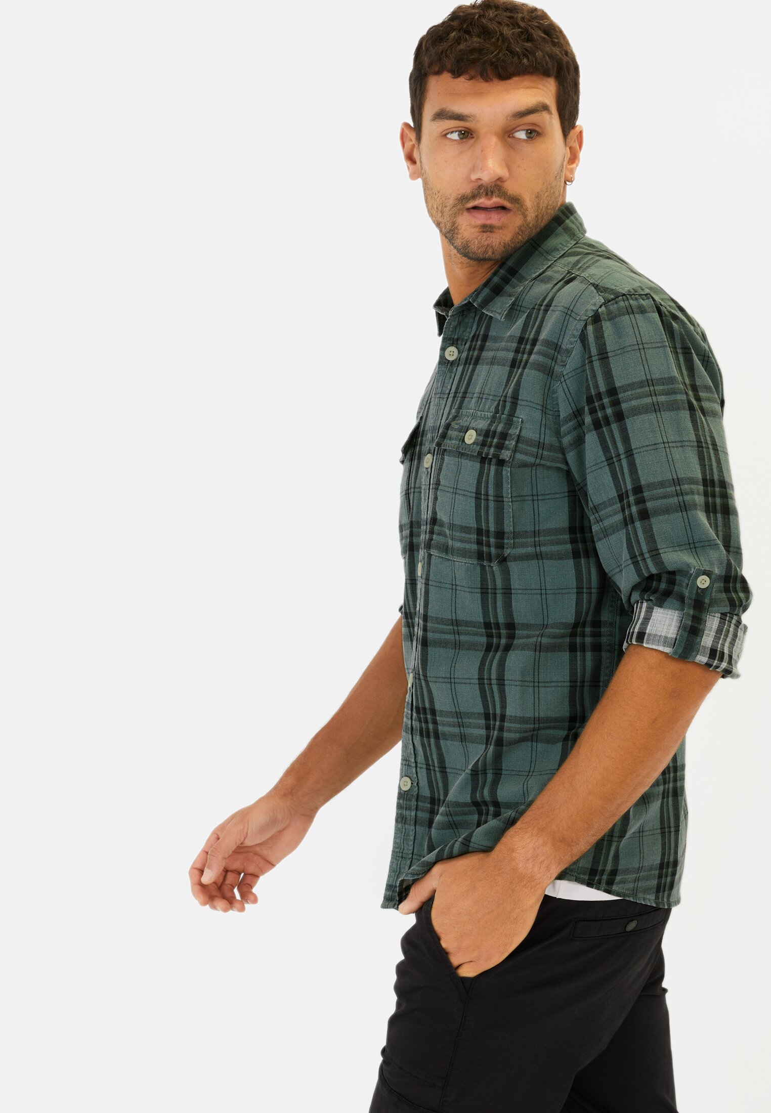Men Checked shirt made of pure cotton Dark Green worn emotional