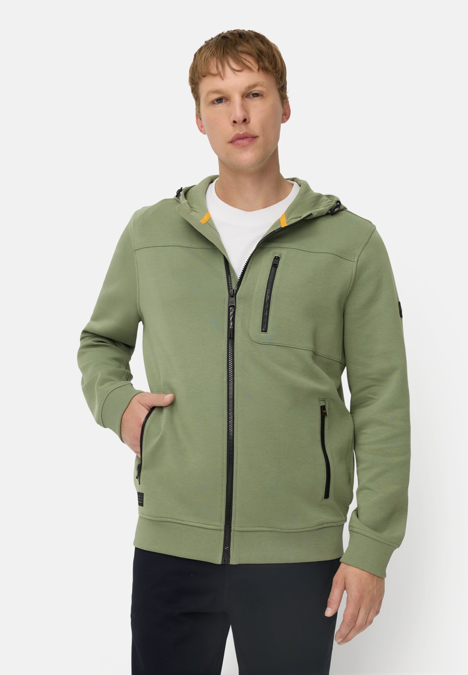 Heren fleXXXactive®-sweatjack met capuchon Bladgroen gedragen voor