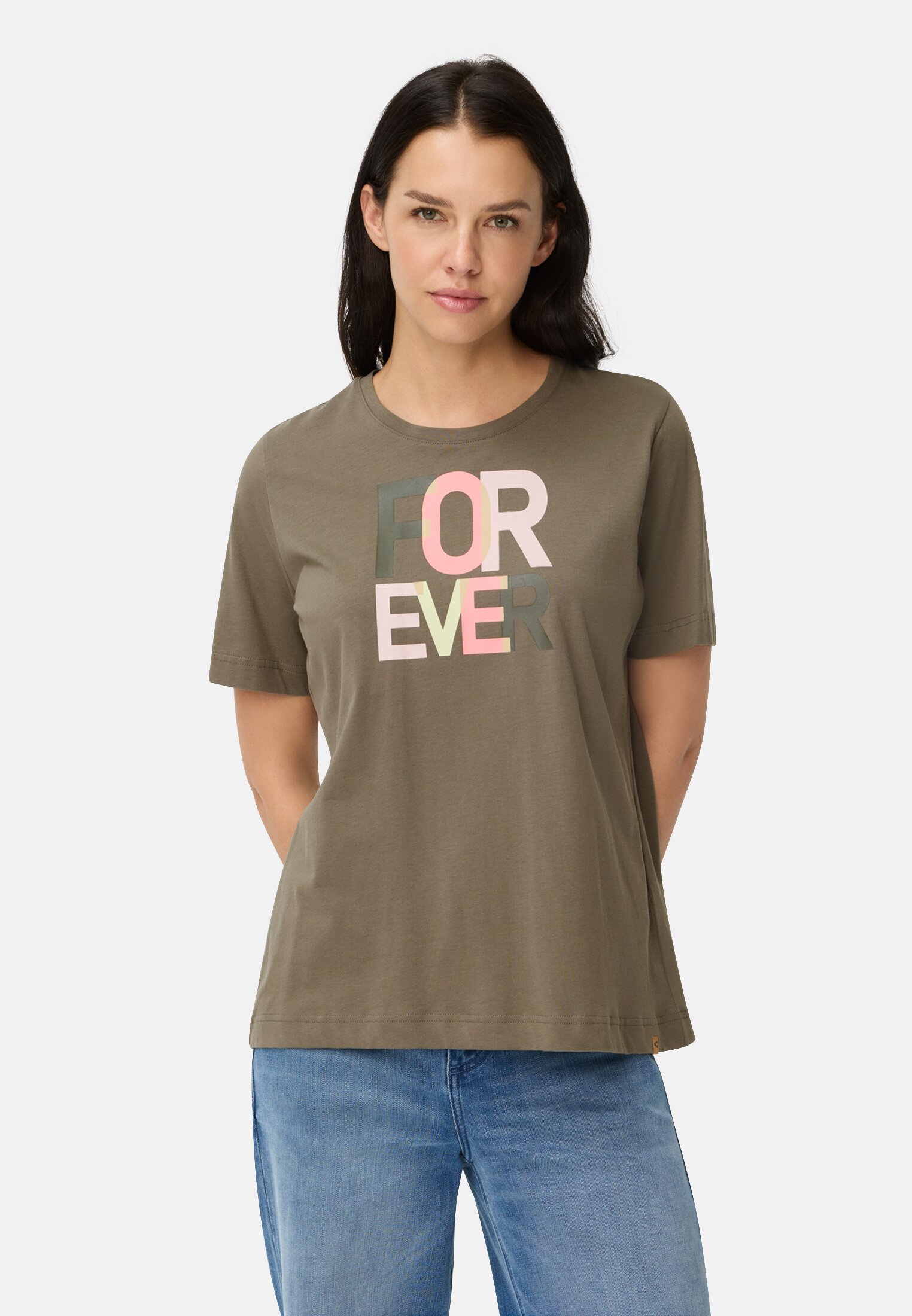 Damen T-Shirt aus reiner Baumwolle Graugrün getragen vorn