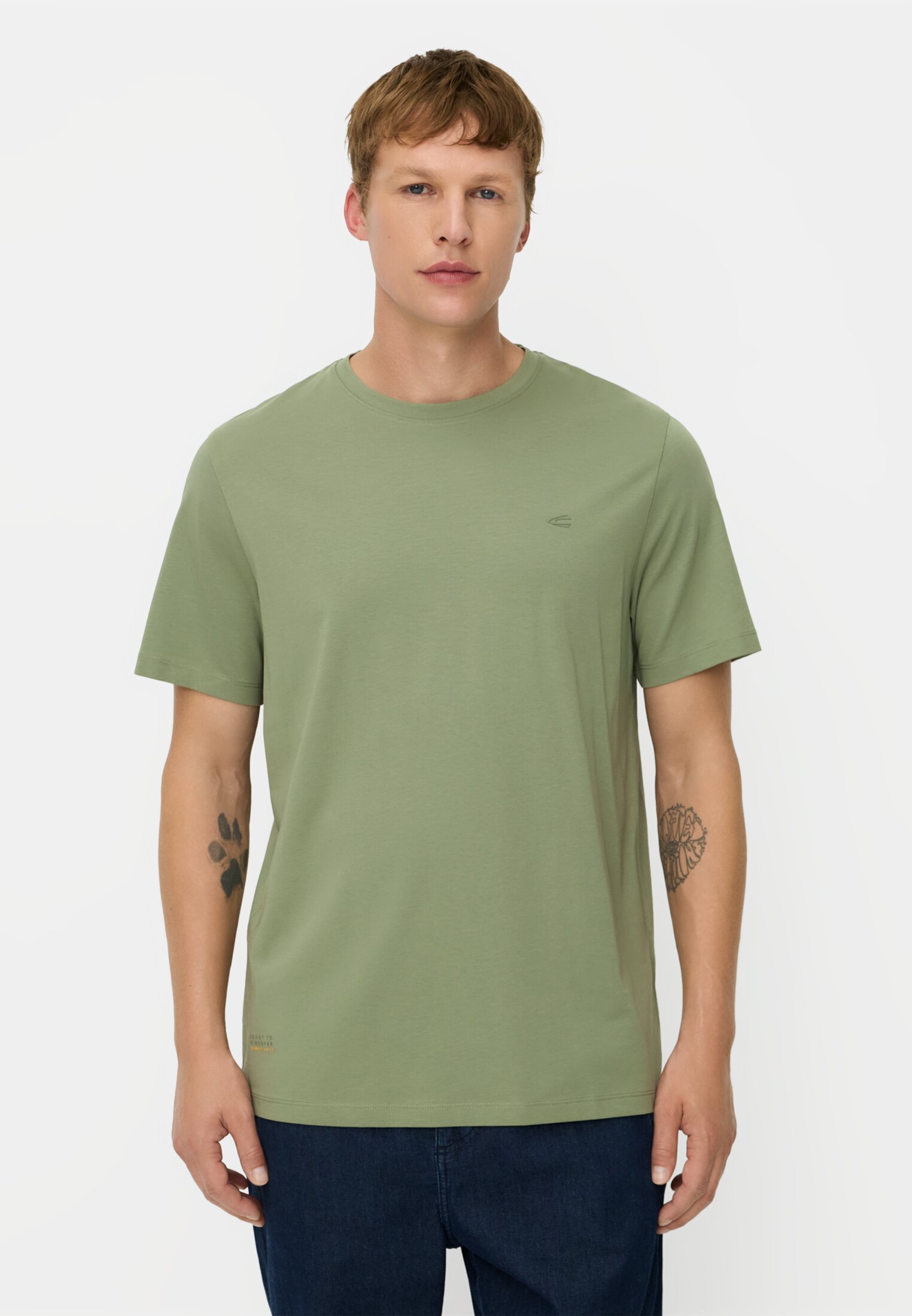 Men FleXXXactive© T-shirt with 4-way stretch Leaf green worn front