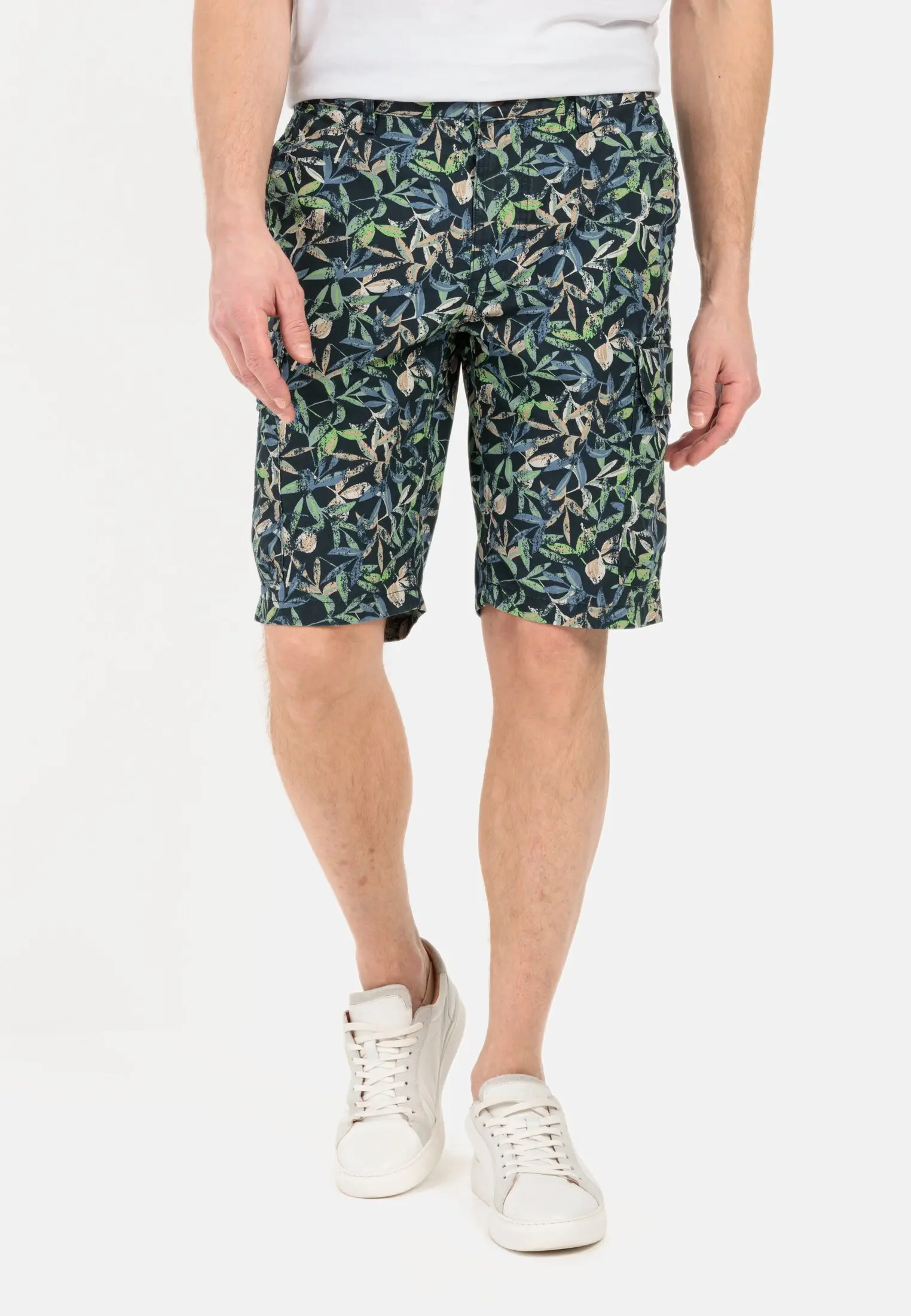 CAMEL ACTIVE Regular Cargo Pants in Olive | ABOUT YOU