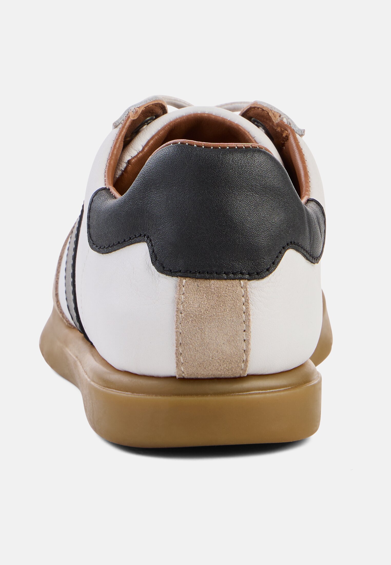 Damen Sneaker mit extra flexibler Sohle Weiß vorne nah