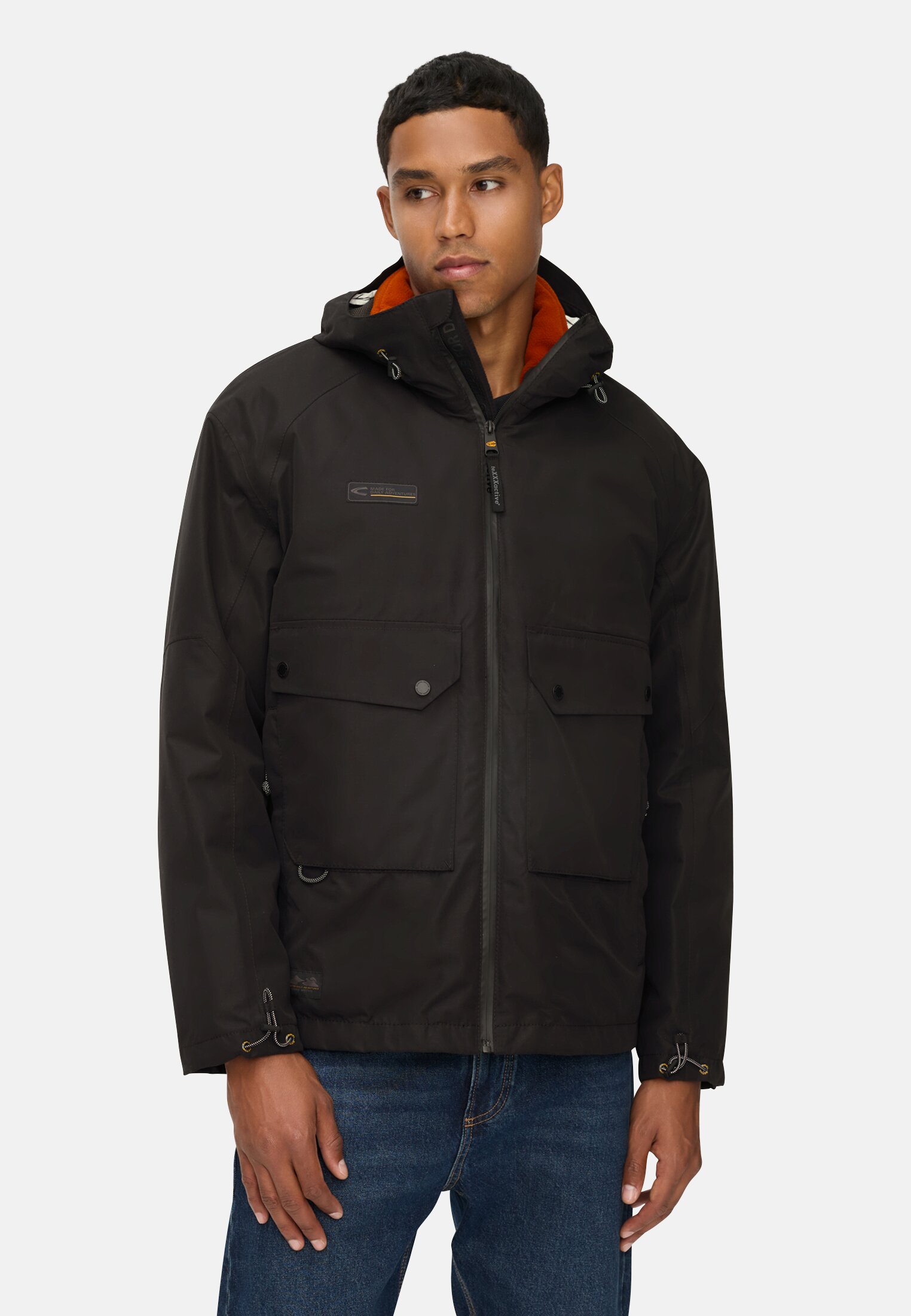 Herren teXXXactive® Jacke mit 2-in-1-Funktion Schwarz getragen vorn