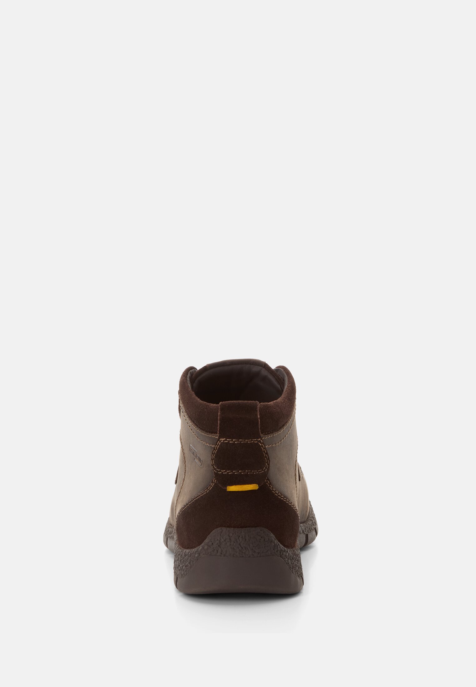 Rückansicht von braunen Halbschuhen aus Leder und Wildleder mit heller Sohle.