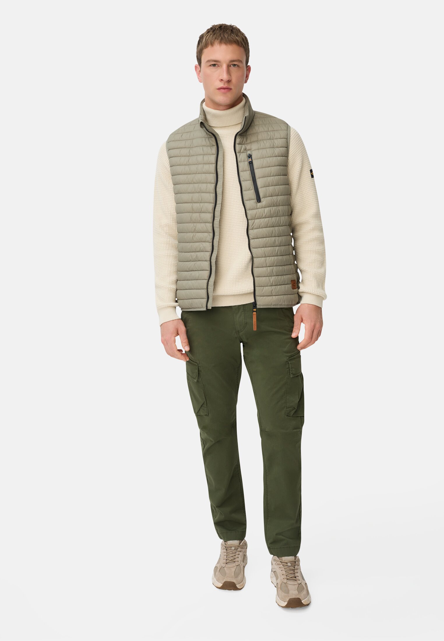 Men Quilted vest made from recycled polyamide Green worn front full body