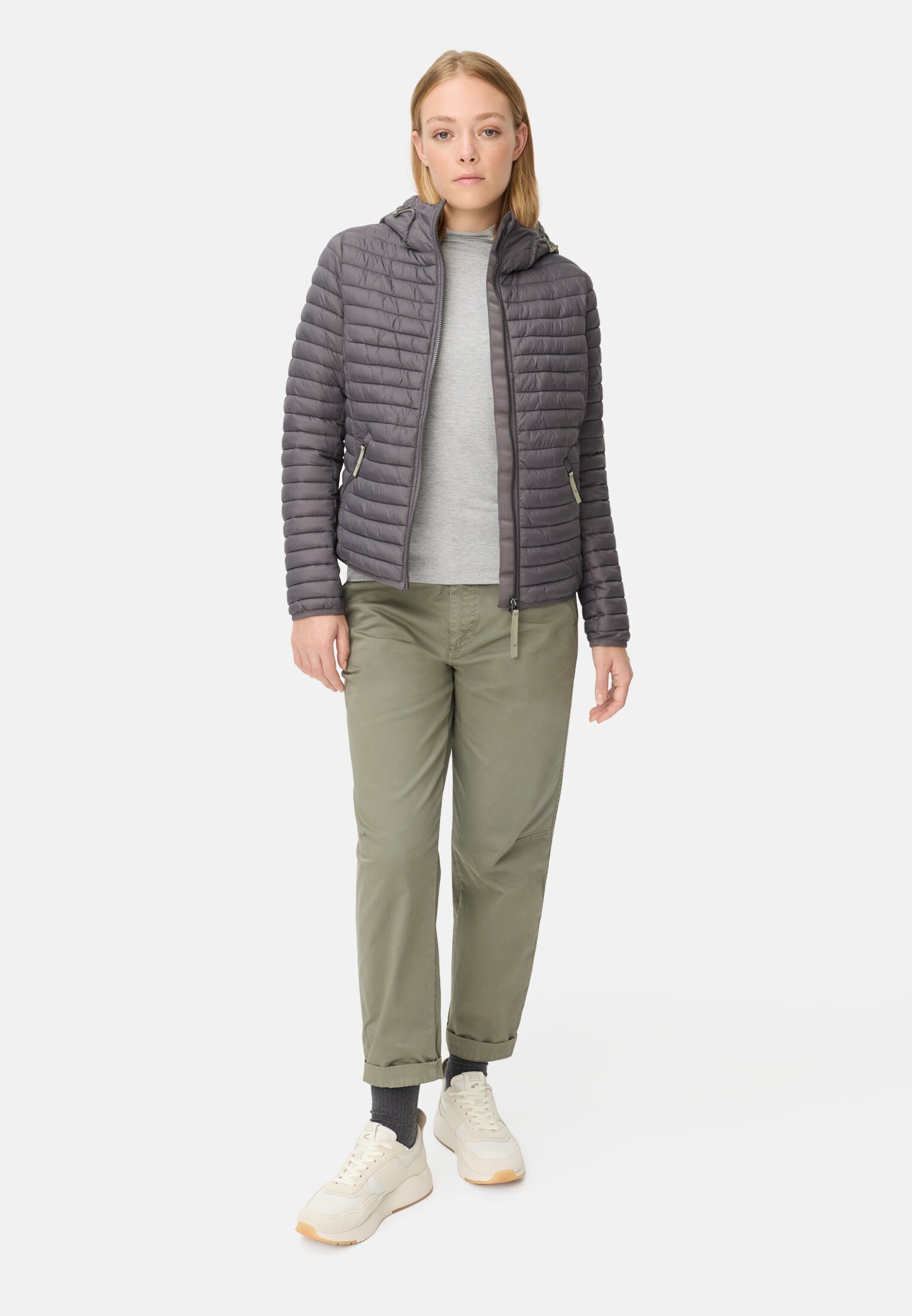 camelactive_Blouson_Slate_330930-6E50-25_M3 Vrouwen Blouson met waterafstotende functie Grijs gedragen voor lichaam compleet