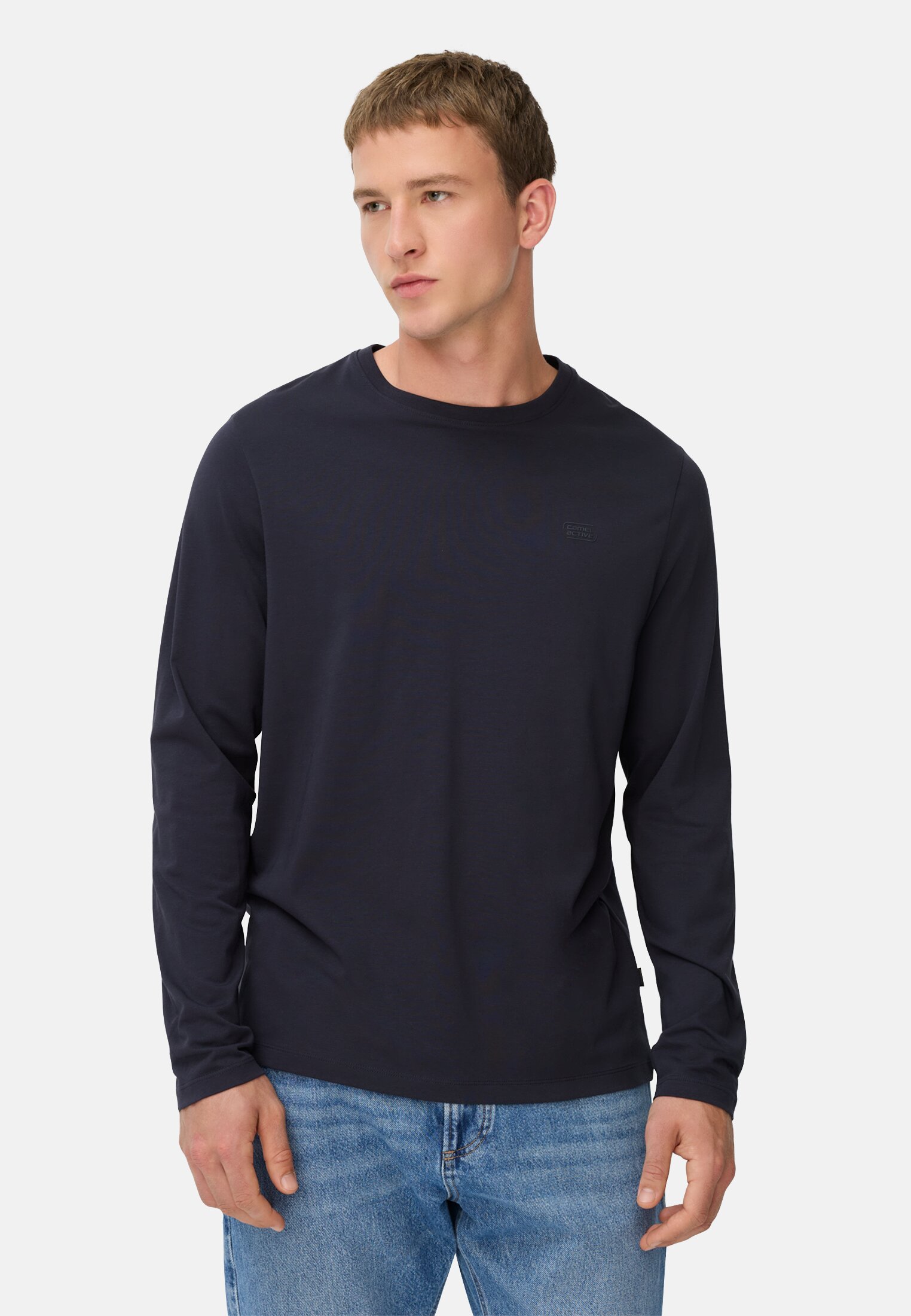Herren fleXXXactive® Langarmshirt aus einem Baumwollmix Navyblau getragen vorn