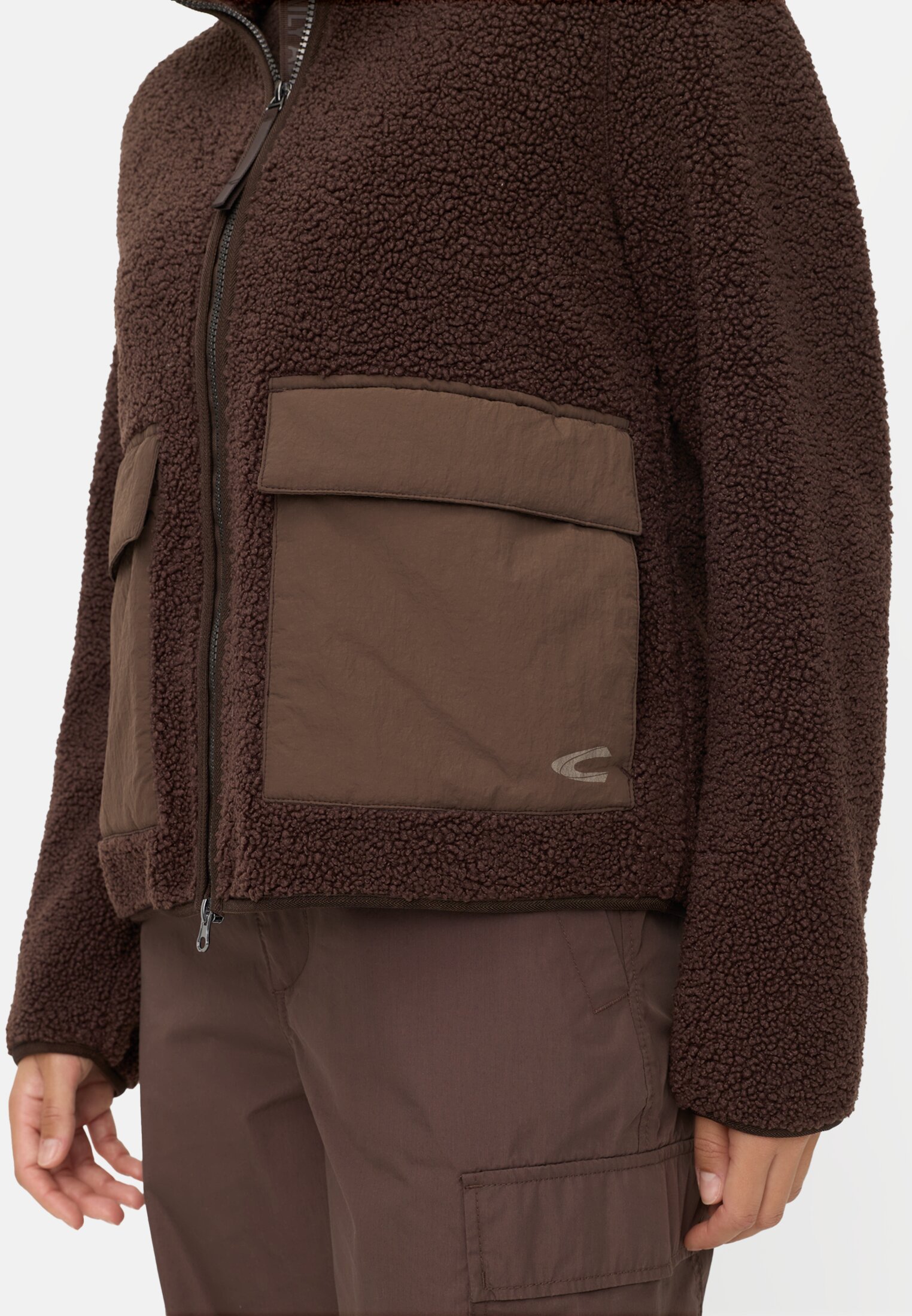 Women Teddy jacket with inside pocket Brown worn detail close