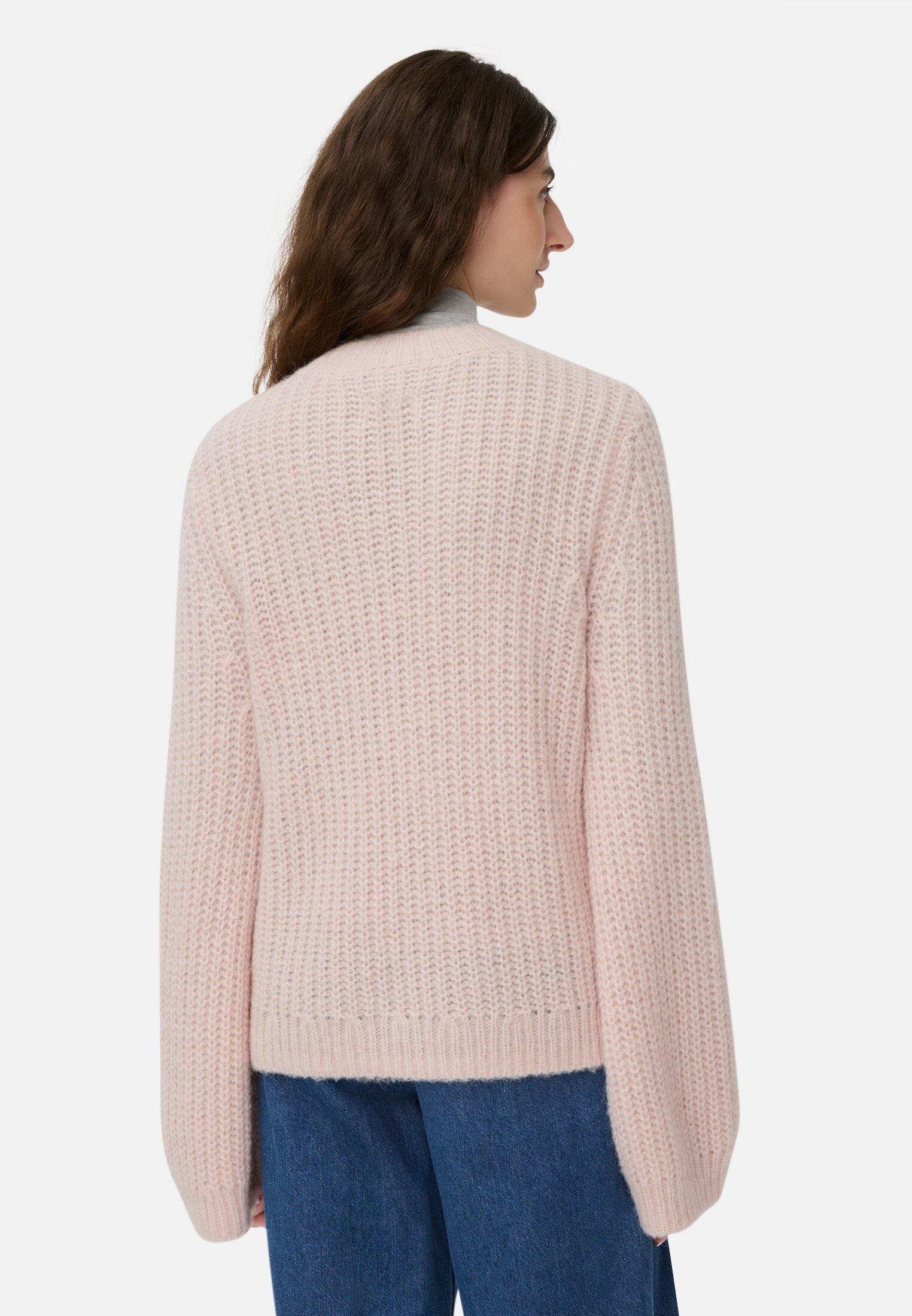 Damen Pullover mit strukturiertem Strickmuster Lilarosa getragen hinten
