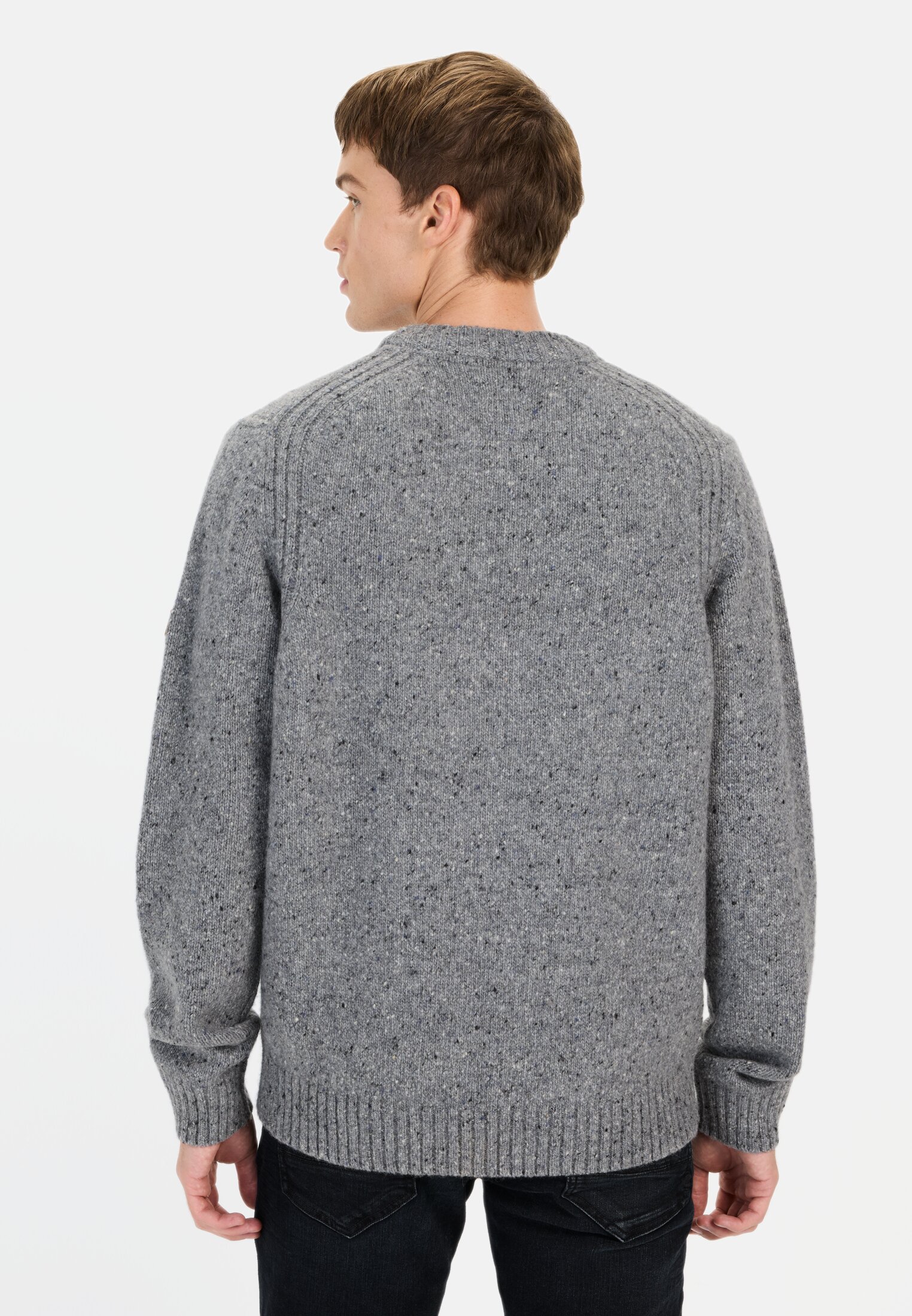 Men Knitted jumper made from merino wool Stone Gray worn back