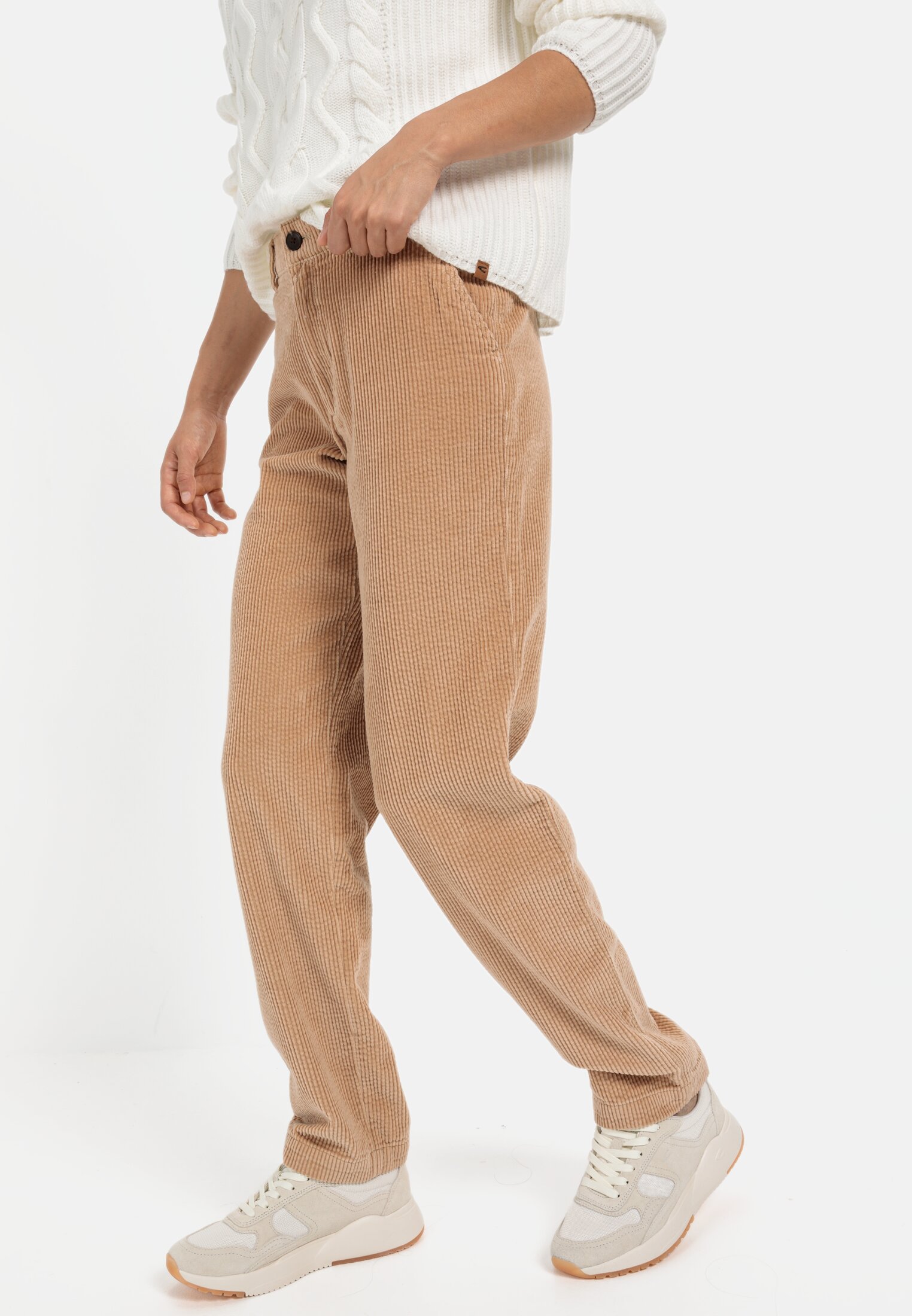 Women Cord trousers in loose fit Beige worn emotional