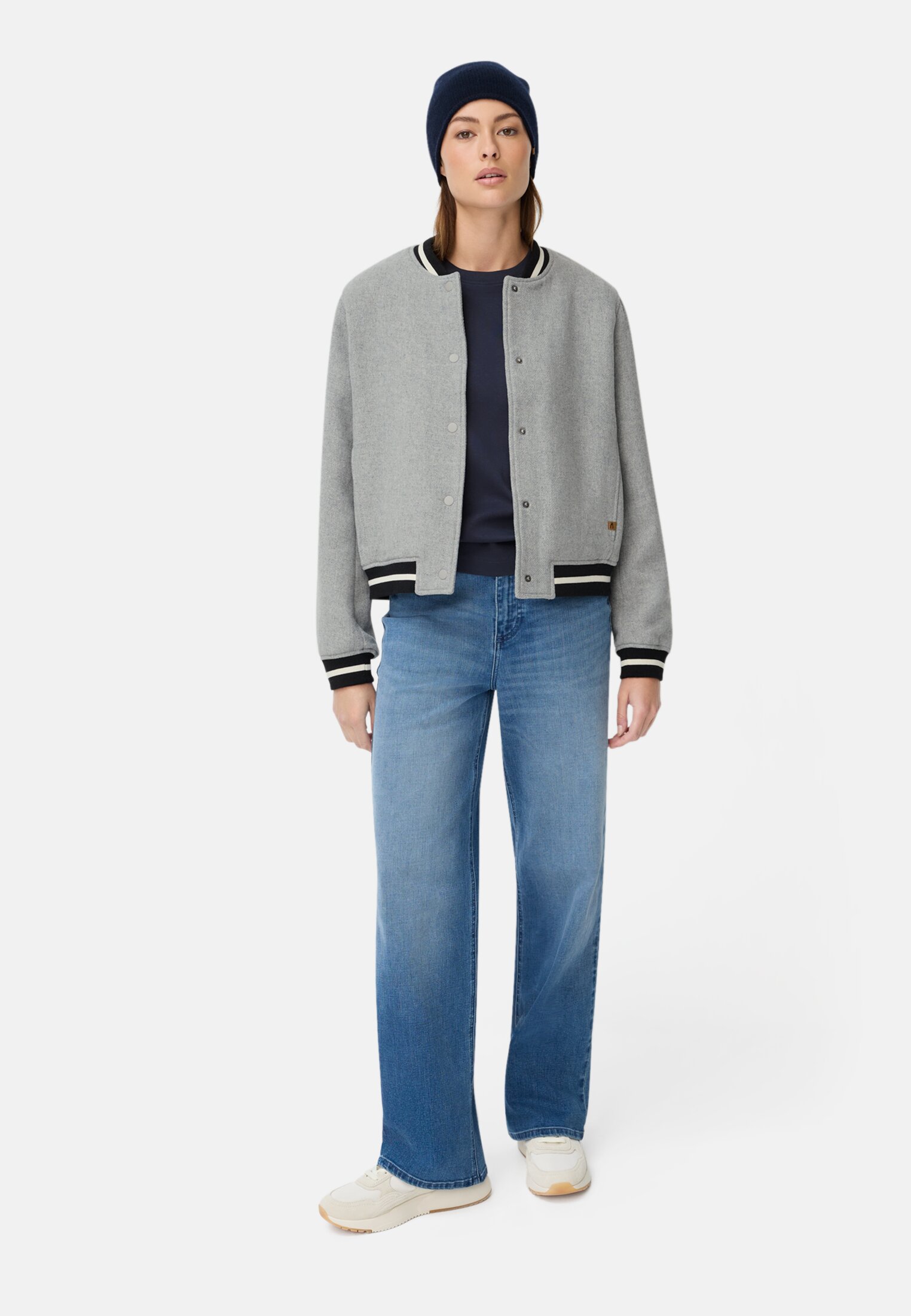 Women Indoor jacket with pockets Grey worn front full body