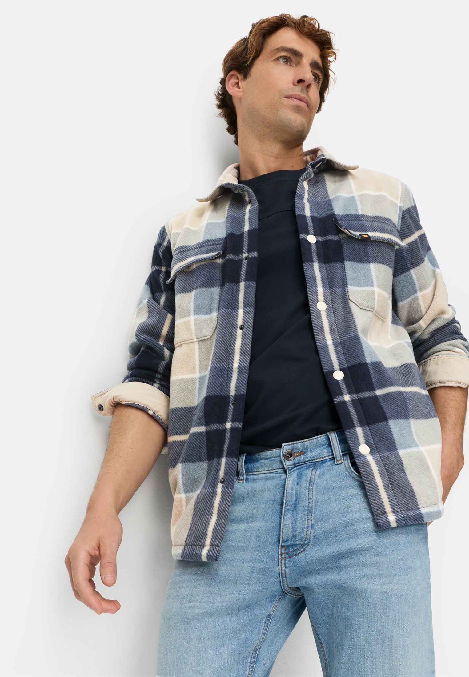 Heren Overshirt met zakken Lichtblauw gedragen emotional 