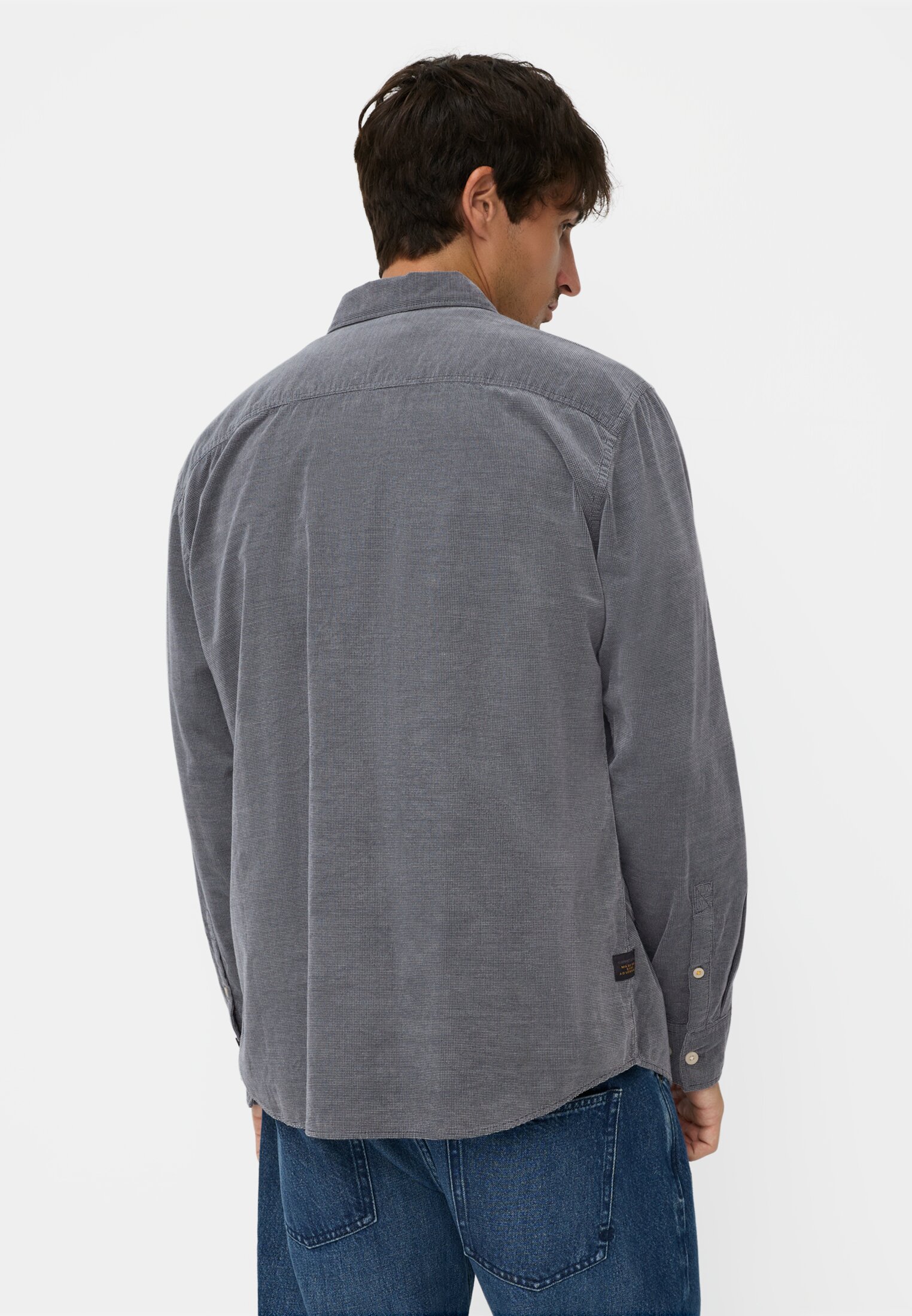 Men Long-sleeved shirt with patch pockets Ink blue worn back