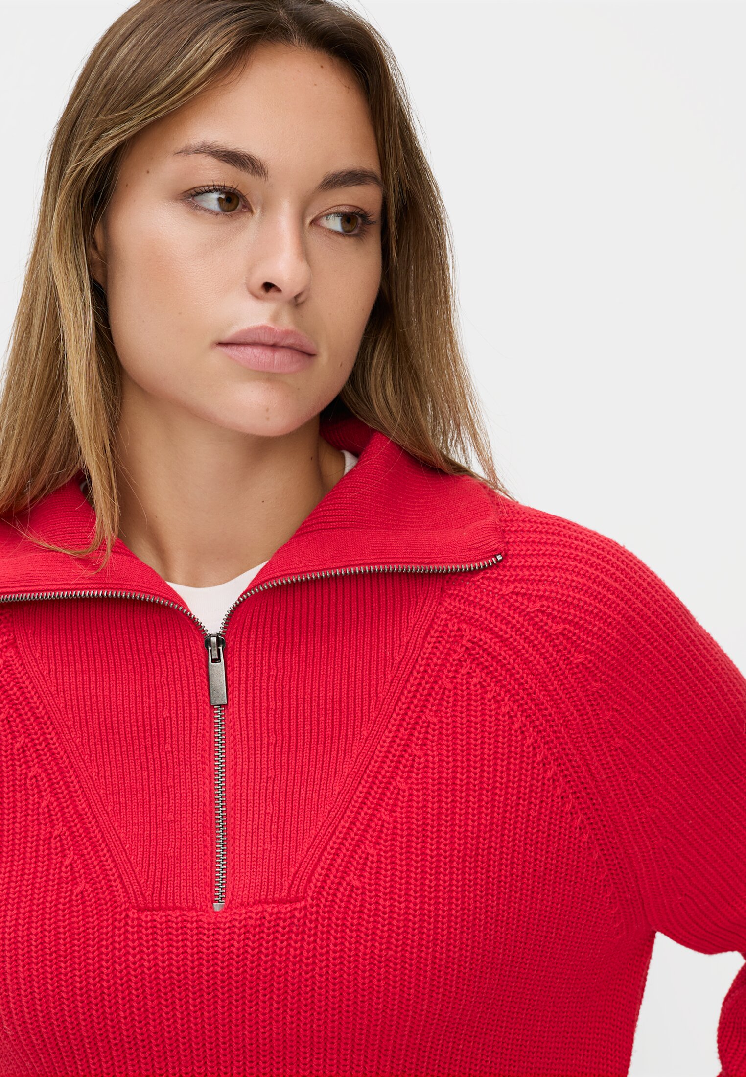 Vrouwen Truien met rits Rood gedragen detail dichtbij