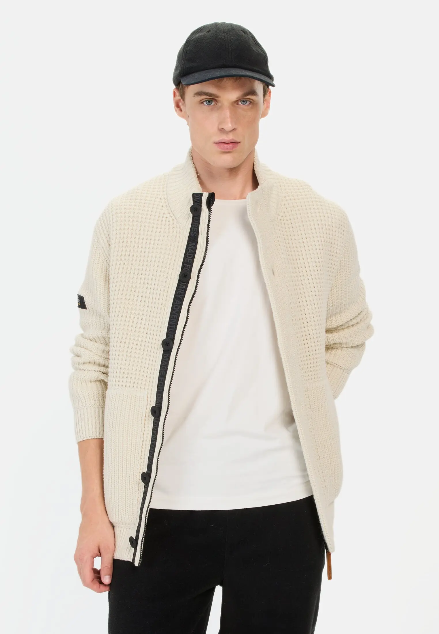 Men Cardigan with covered zipper Creme