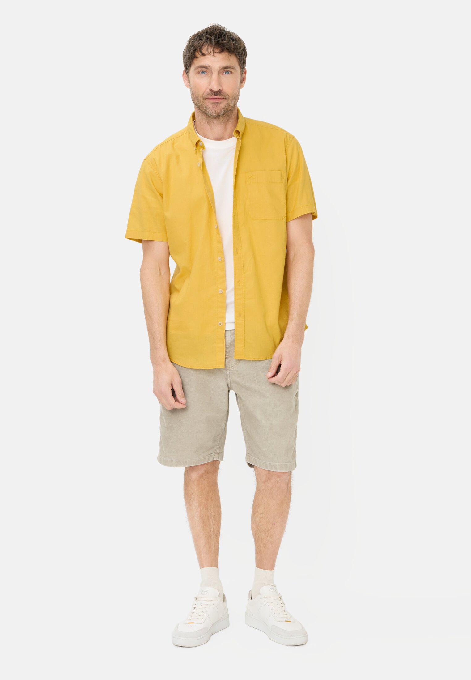 Heren Korte mouwen shirt van linnenmix Zonnegeel gedragen voor lichaam compleet