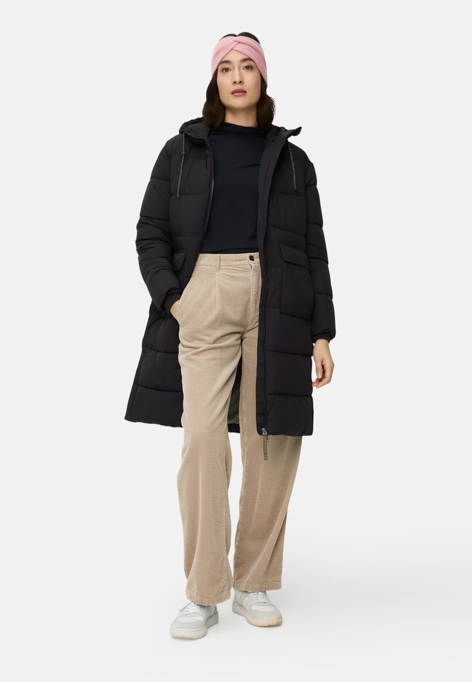 Women Relaxed fit chino trousers made of cotton Light Beige worn front full body