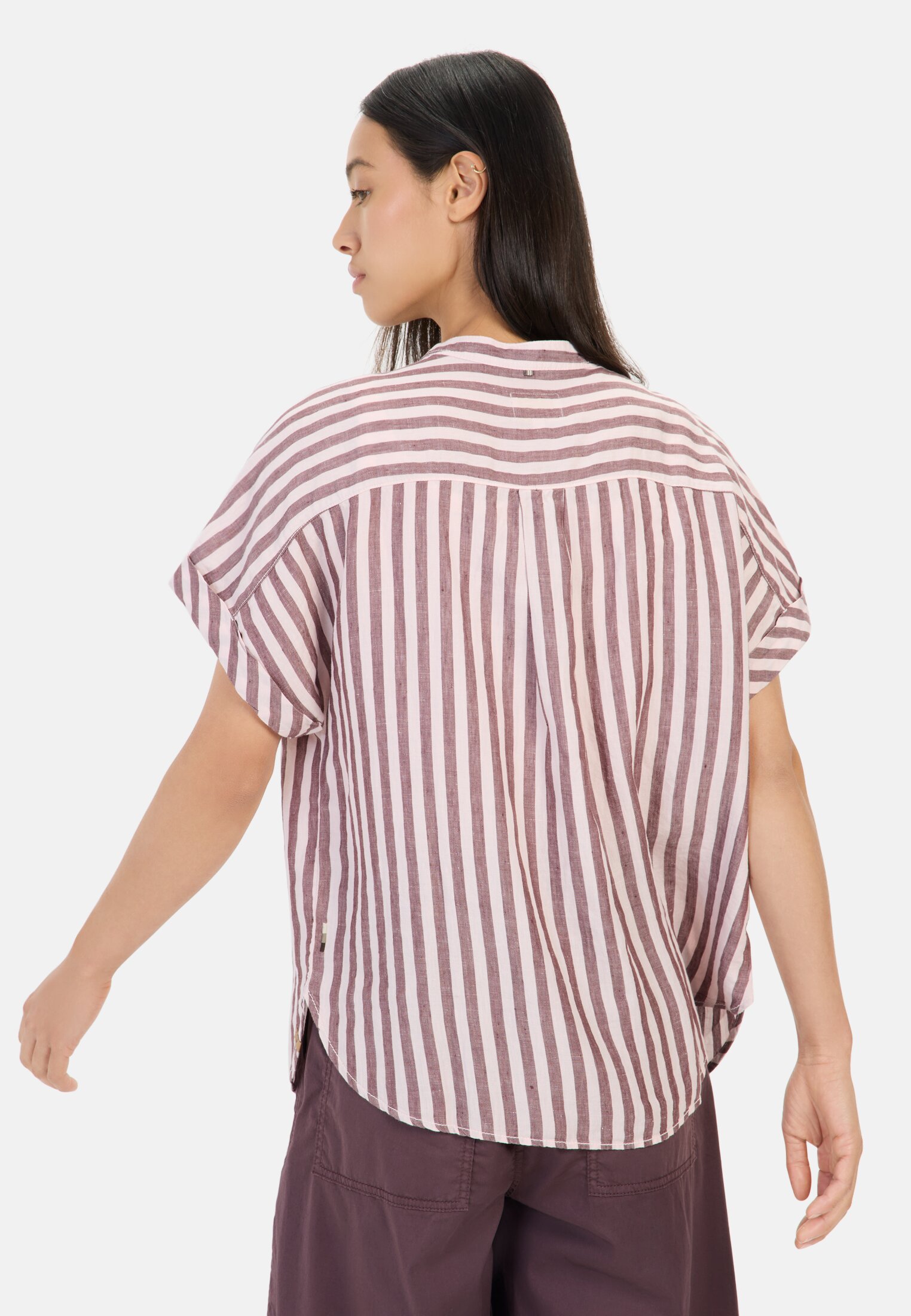 Vrouwen Gestreepte blouse van linnen-lyocellmix Rood gedragen achter