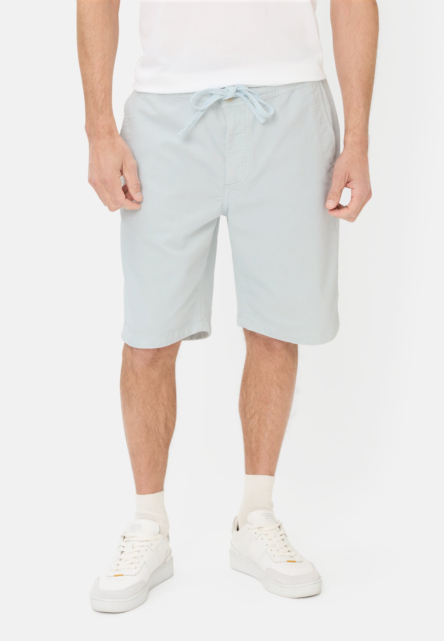 Men Bermuda shorts with drawstring Sky Blue worn front