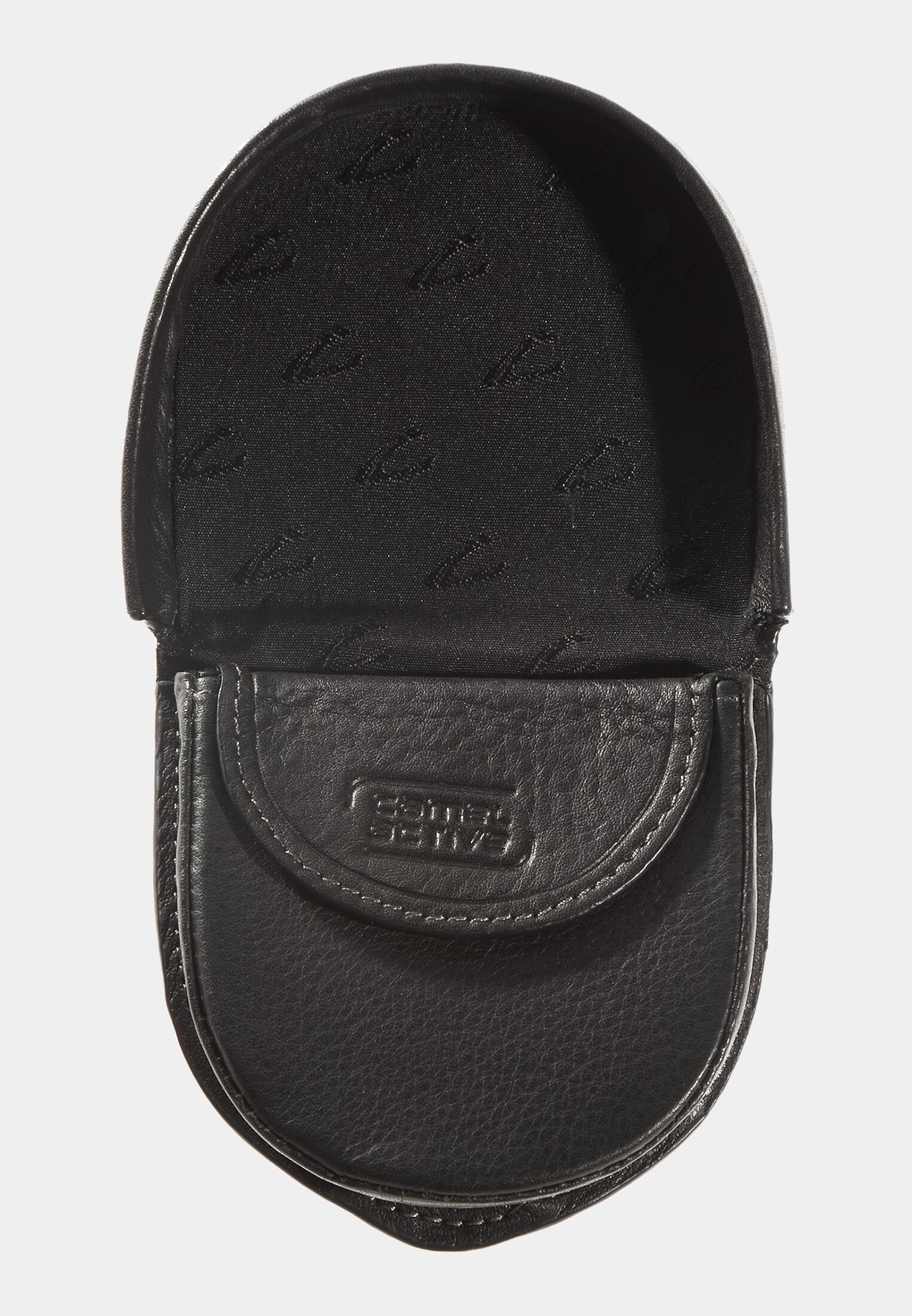 Men Leather key case Black front close