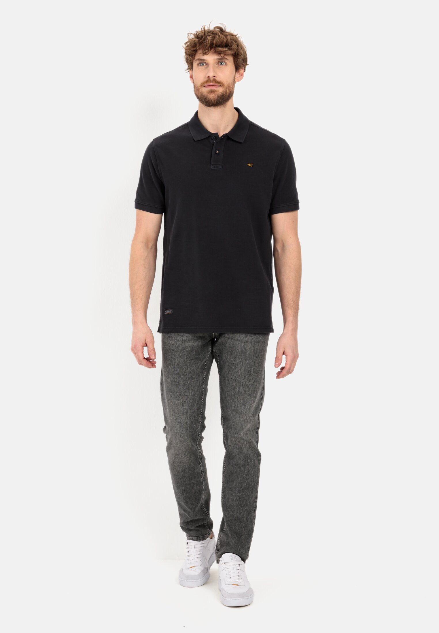 Men Slim Fit 5-Pocket Jeans Grey worn front full body