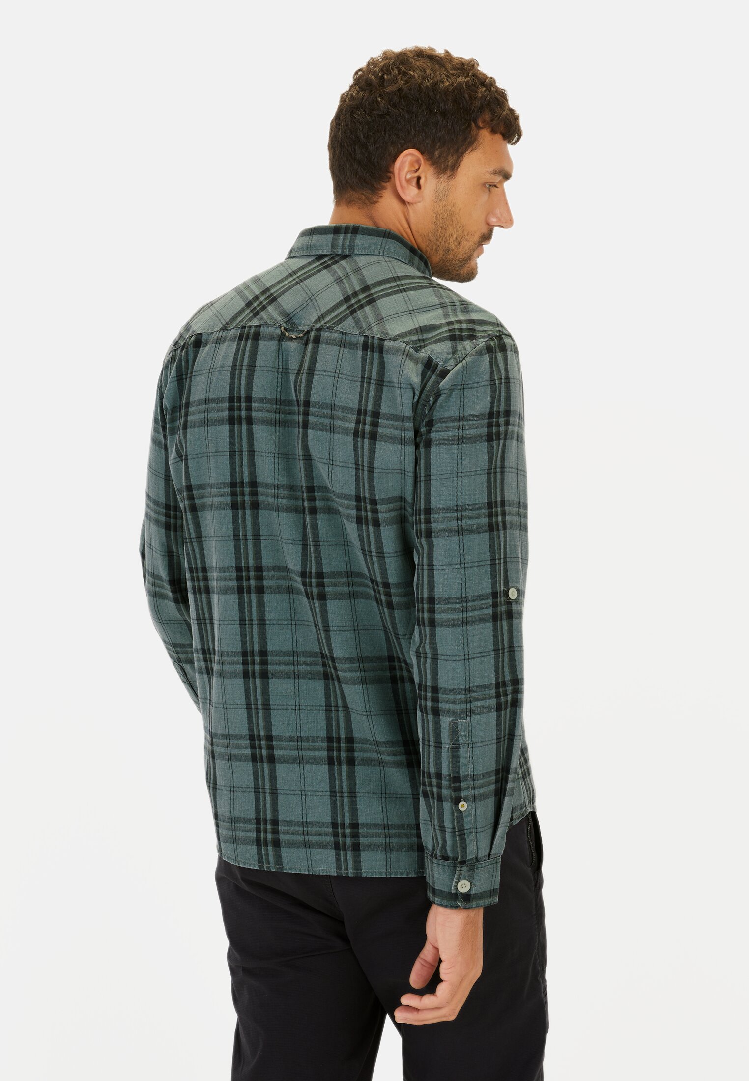 Men Checked shirt made of pure cotton Dark Green worn back
