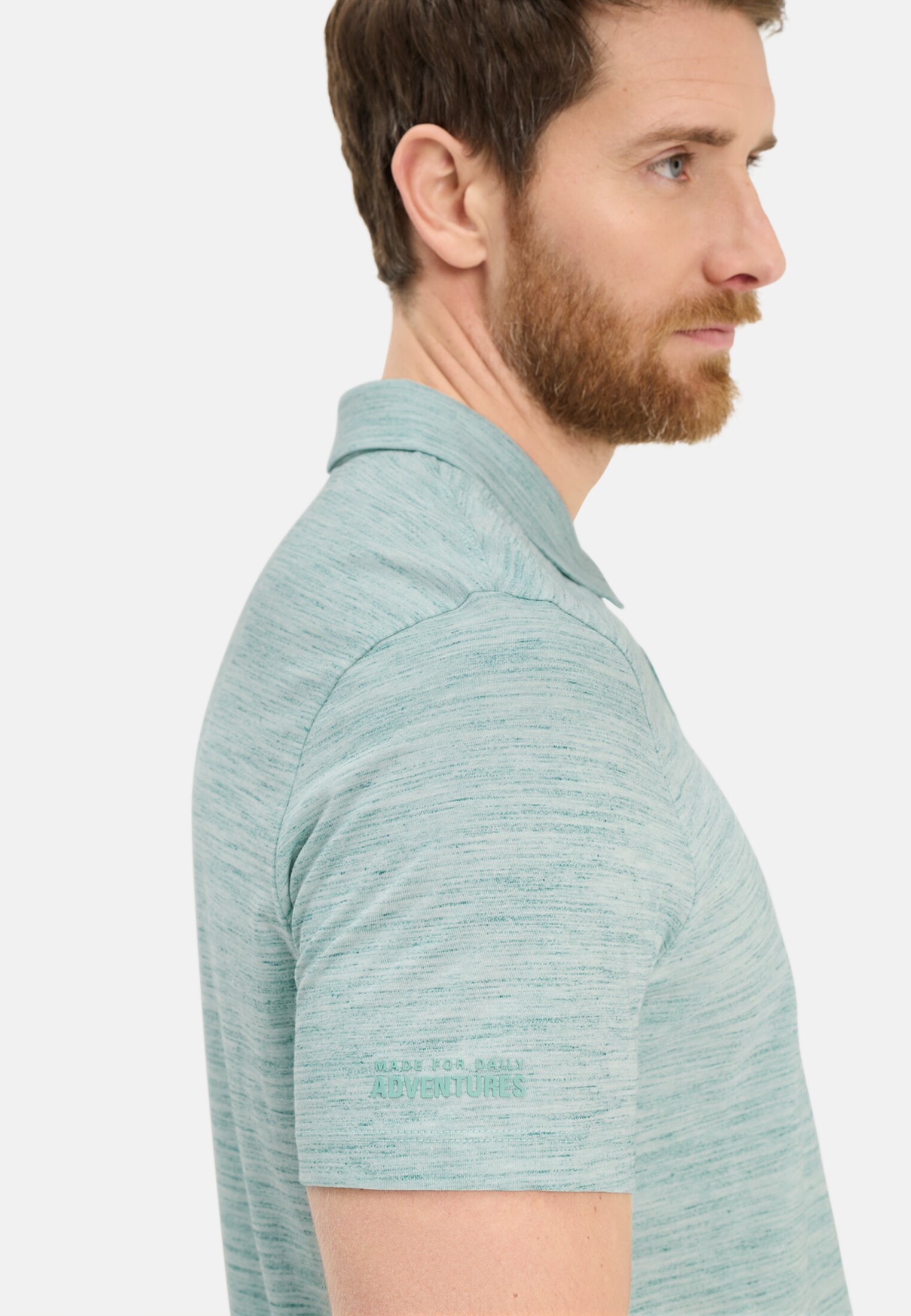 Men Polo shirt with Quick Dry function Ocean Green worn detail close