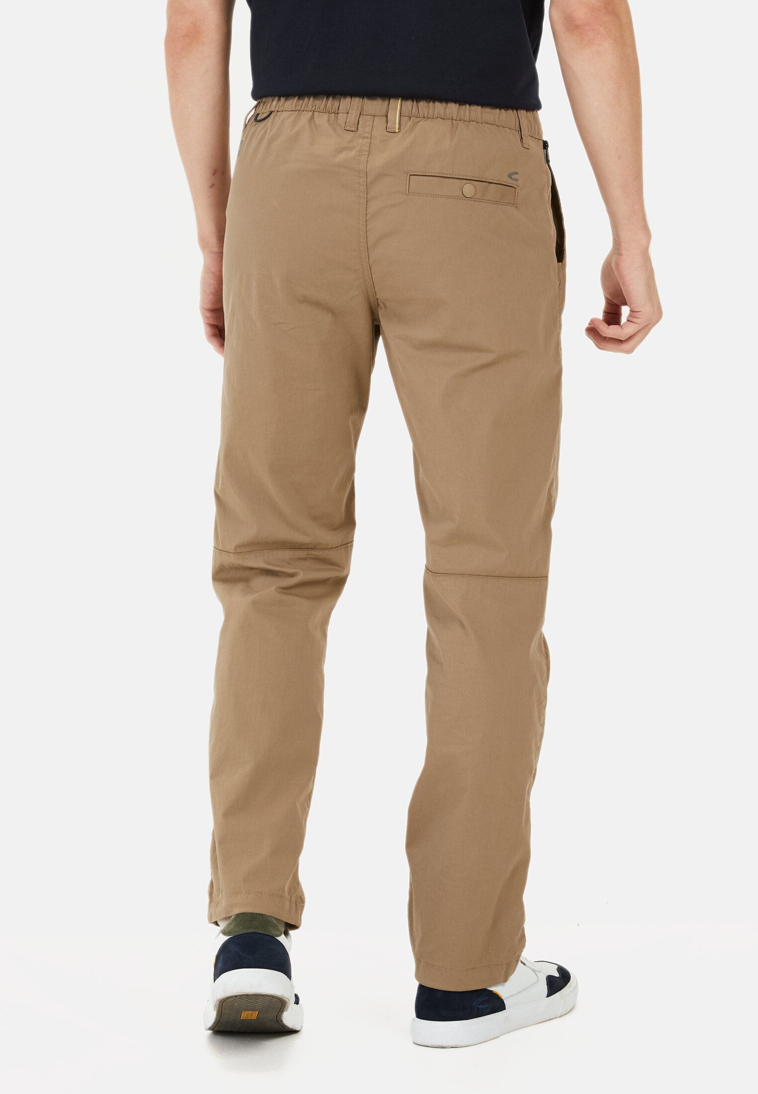 Men Lightweight chinos in a relaxed fit Brown worn back