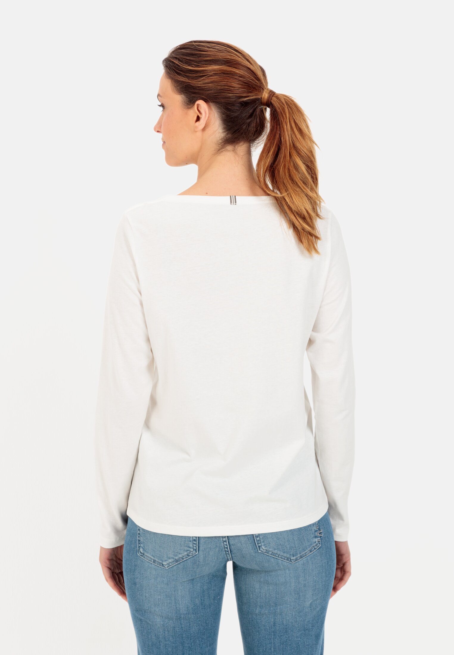 Women Long-sleeved shirt made from organic cotton Offwhite worn back