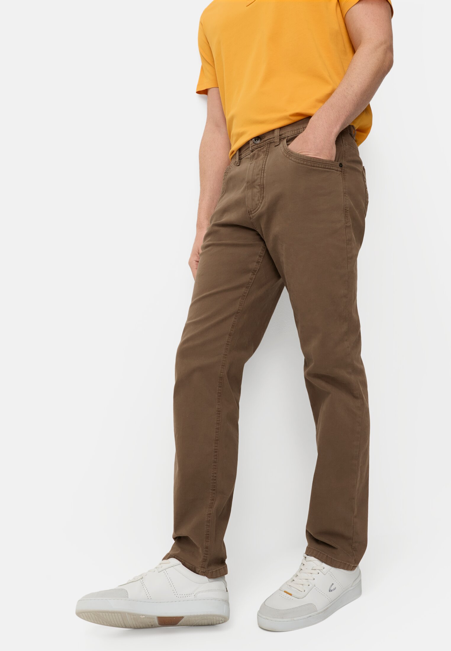 Heren Broek met 5-pocket-design Slibbruin gedragen emotional 